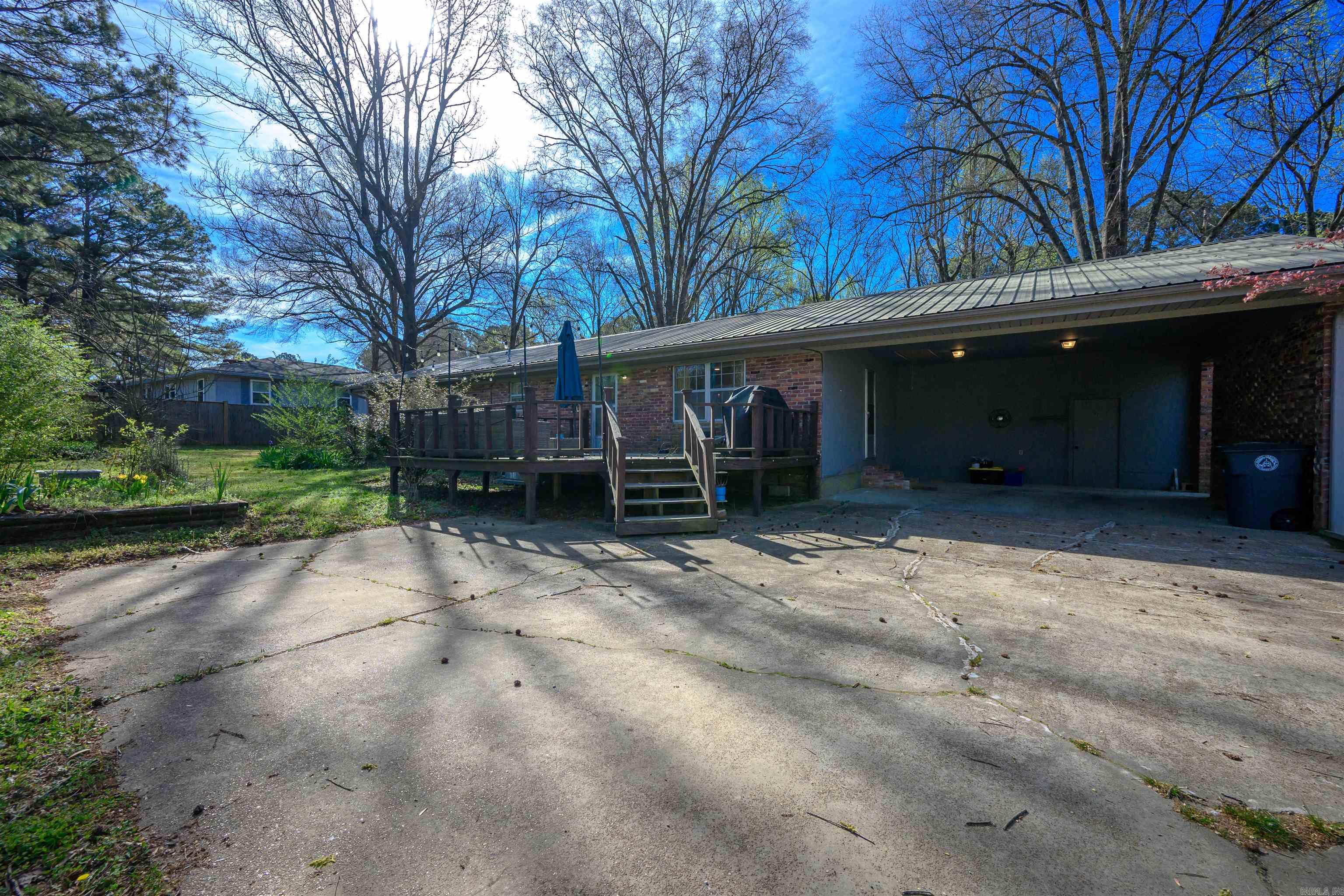 Sunny Hill - Residential