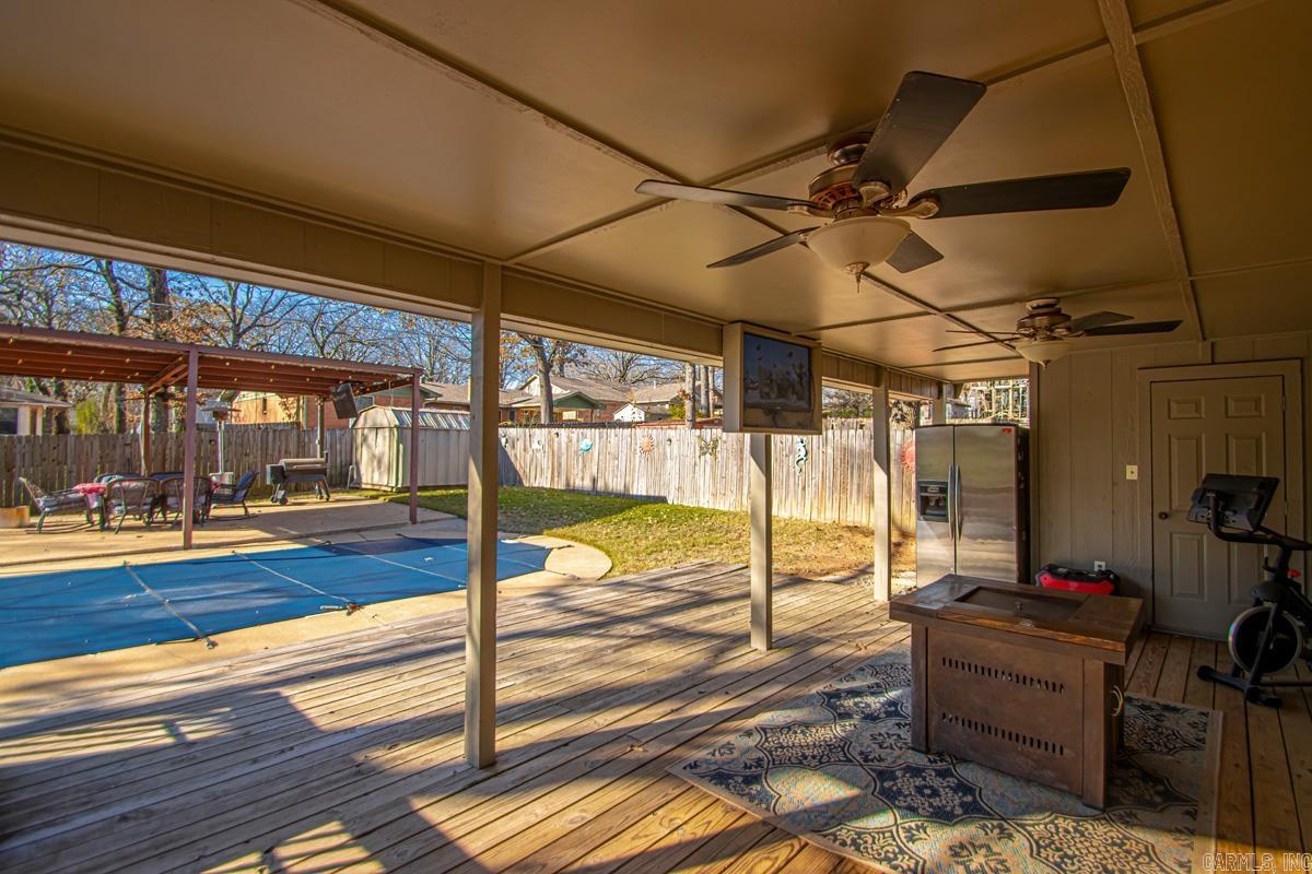 CLUB ROAD TERRACE - Residential