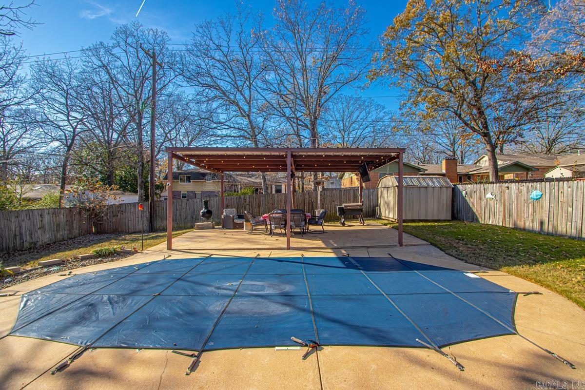 CLUB ROAD TERRACE - Residential