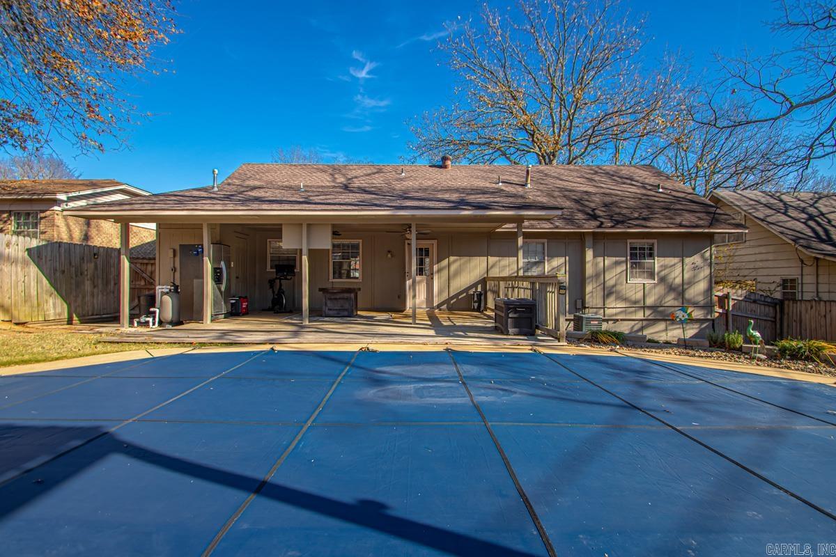 CLUB ROAD TERRACE - Residential