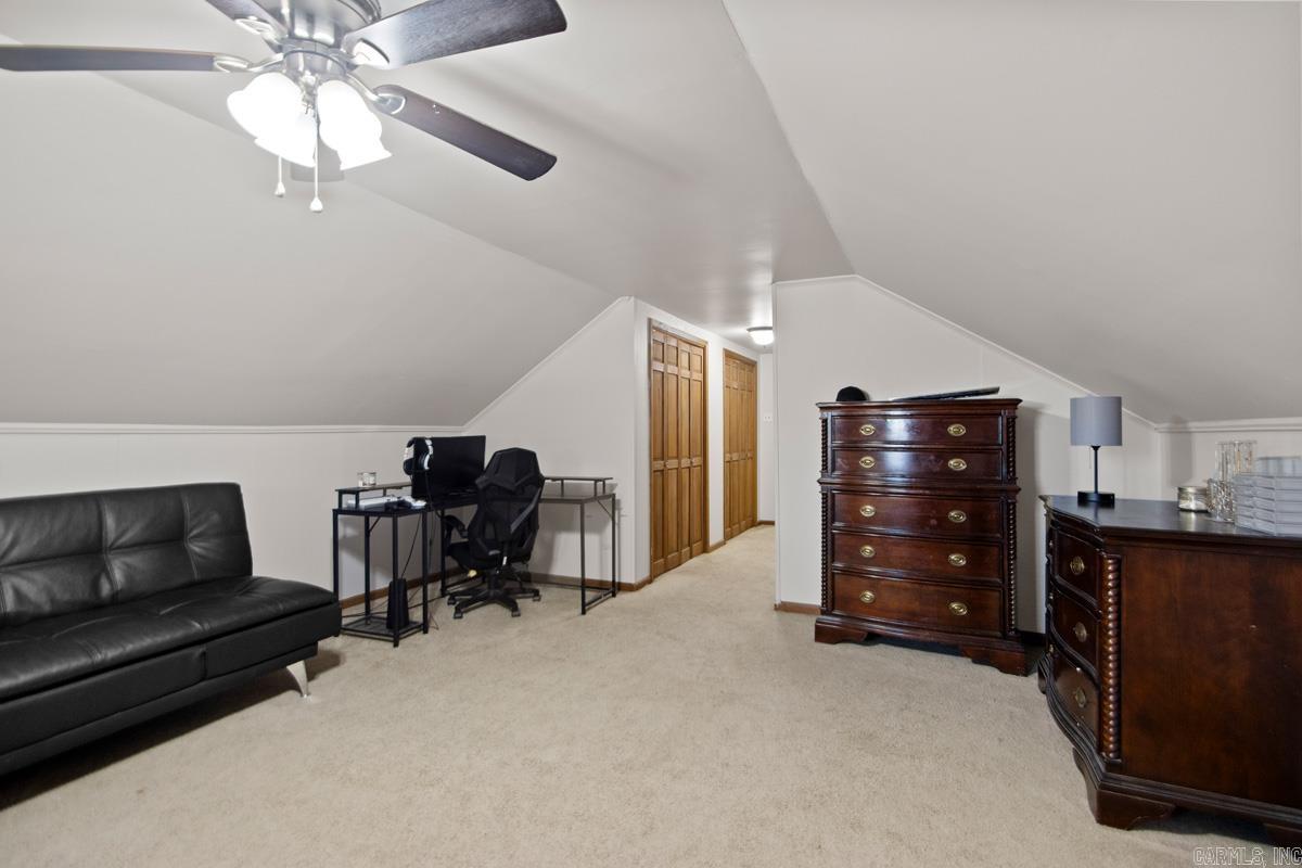 CLUB ROAD TERRACE - Residential