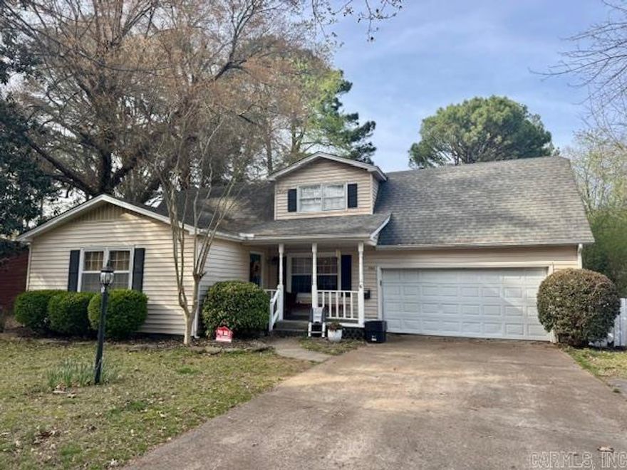 Nice 4BR home in Sunnyhill with updates. Wood floors, laundry room, office, large living rooms, & good storage. Sold before listed.