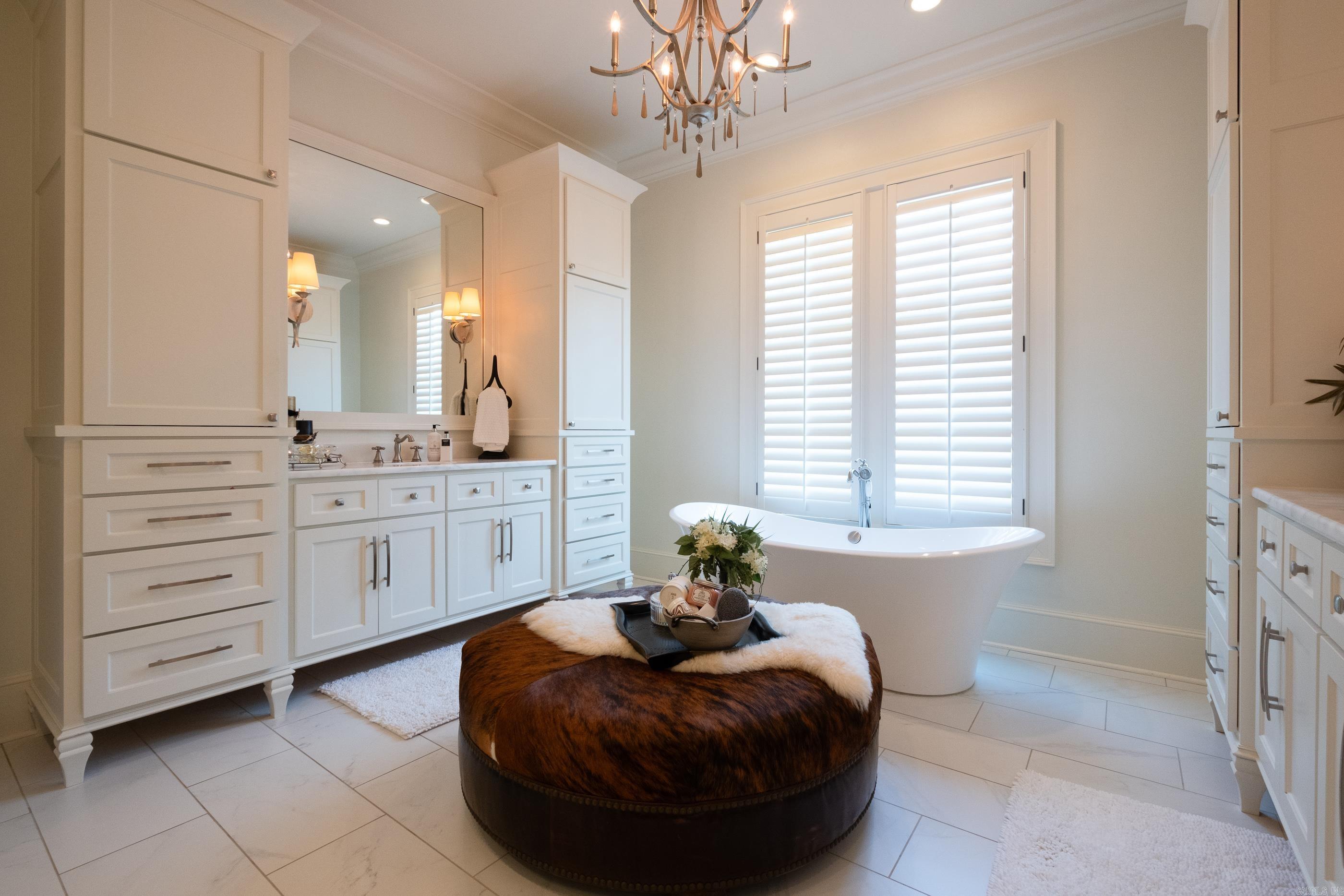 CHENAL VALLEY HALLEN COURT - Residential