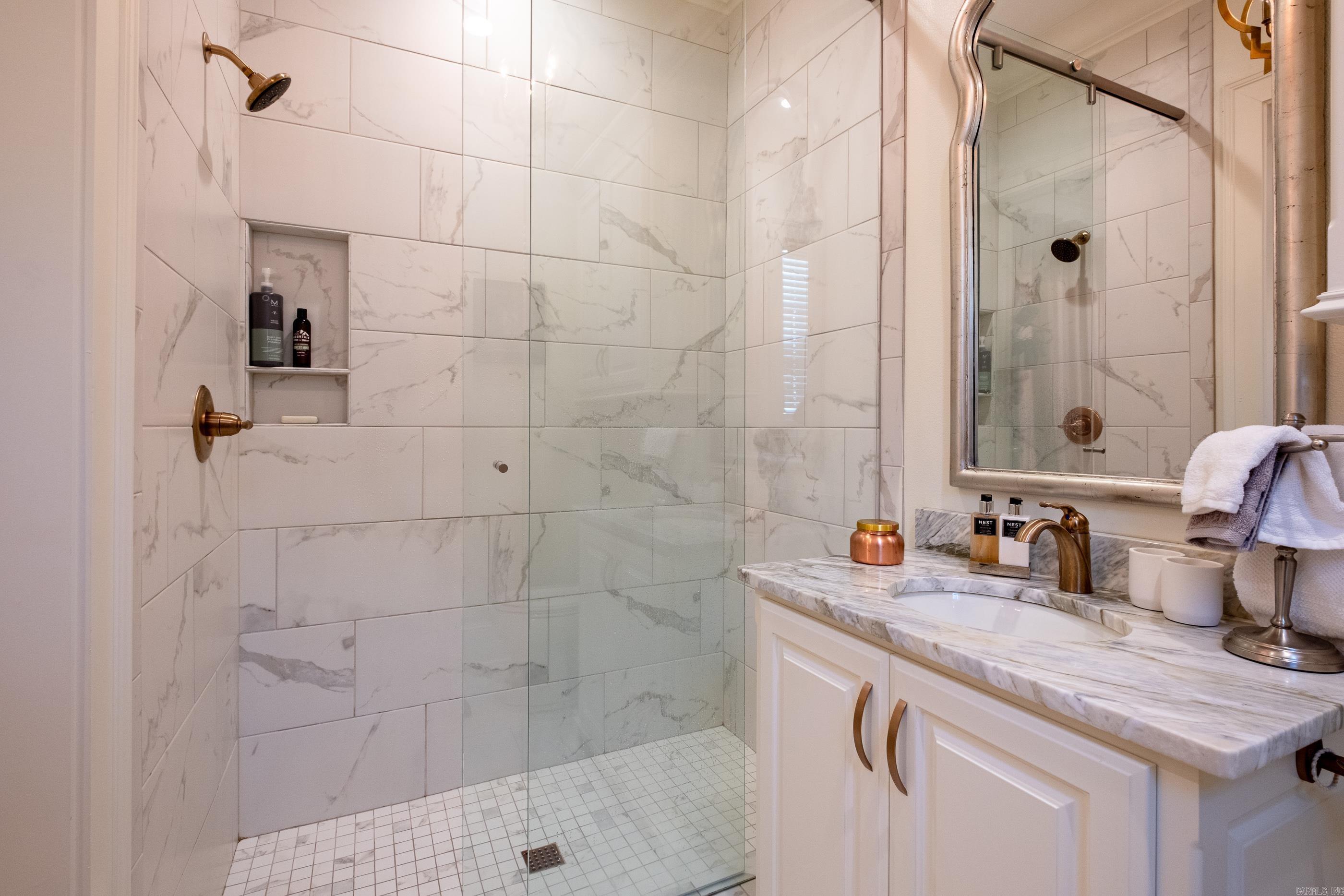 CHENAL VALLEY HALLEN COURT - Residential