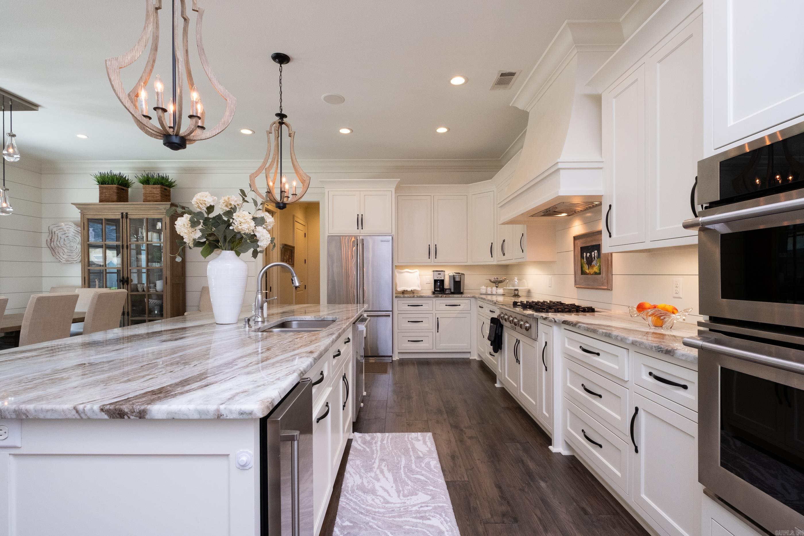 CHENAL VALLEY HALLEN COURT - Residential