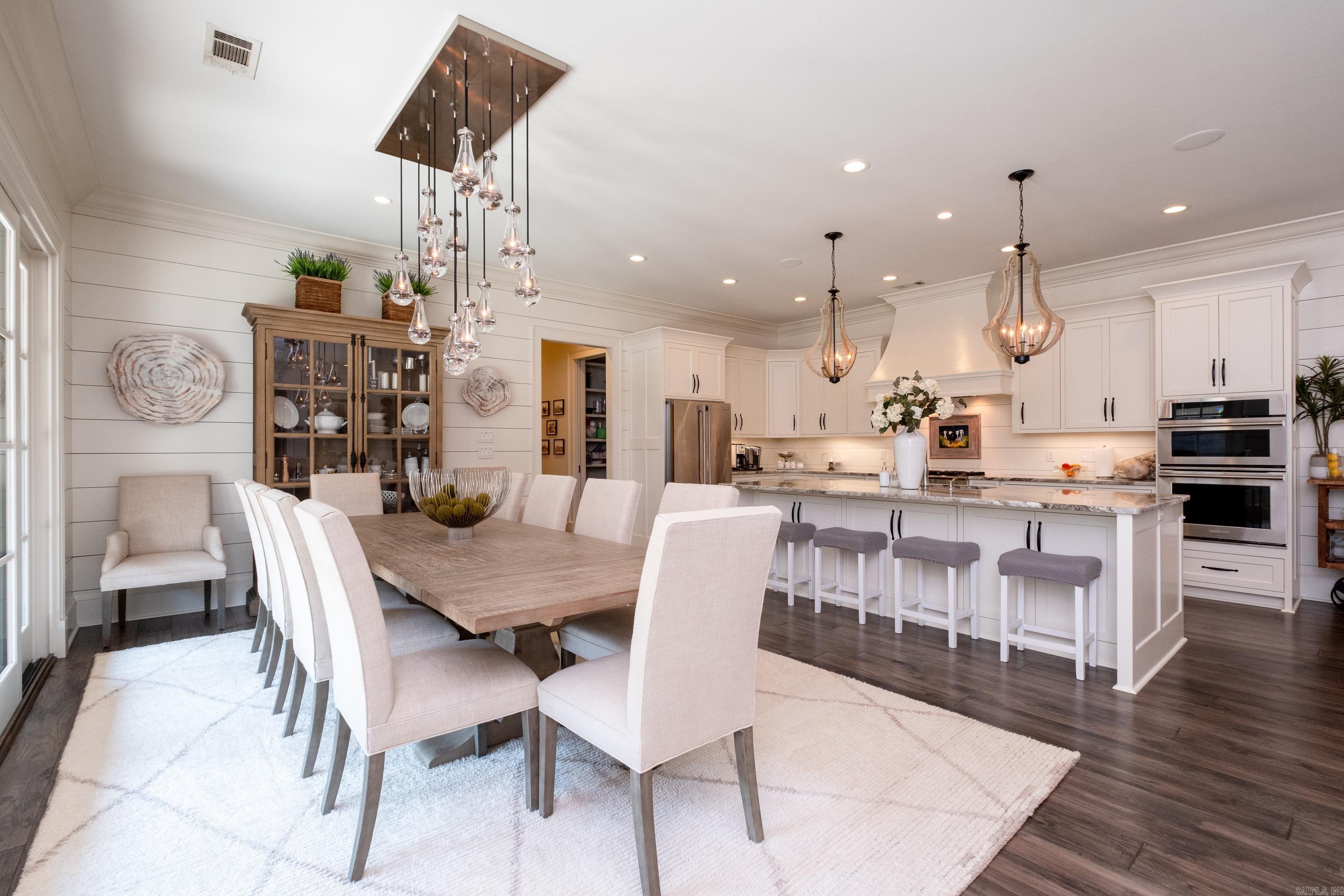 CHENAL VALLEY HALLEN COURT - Residential