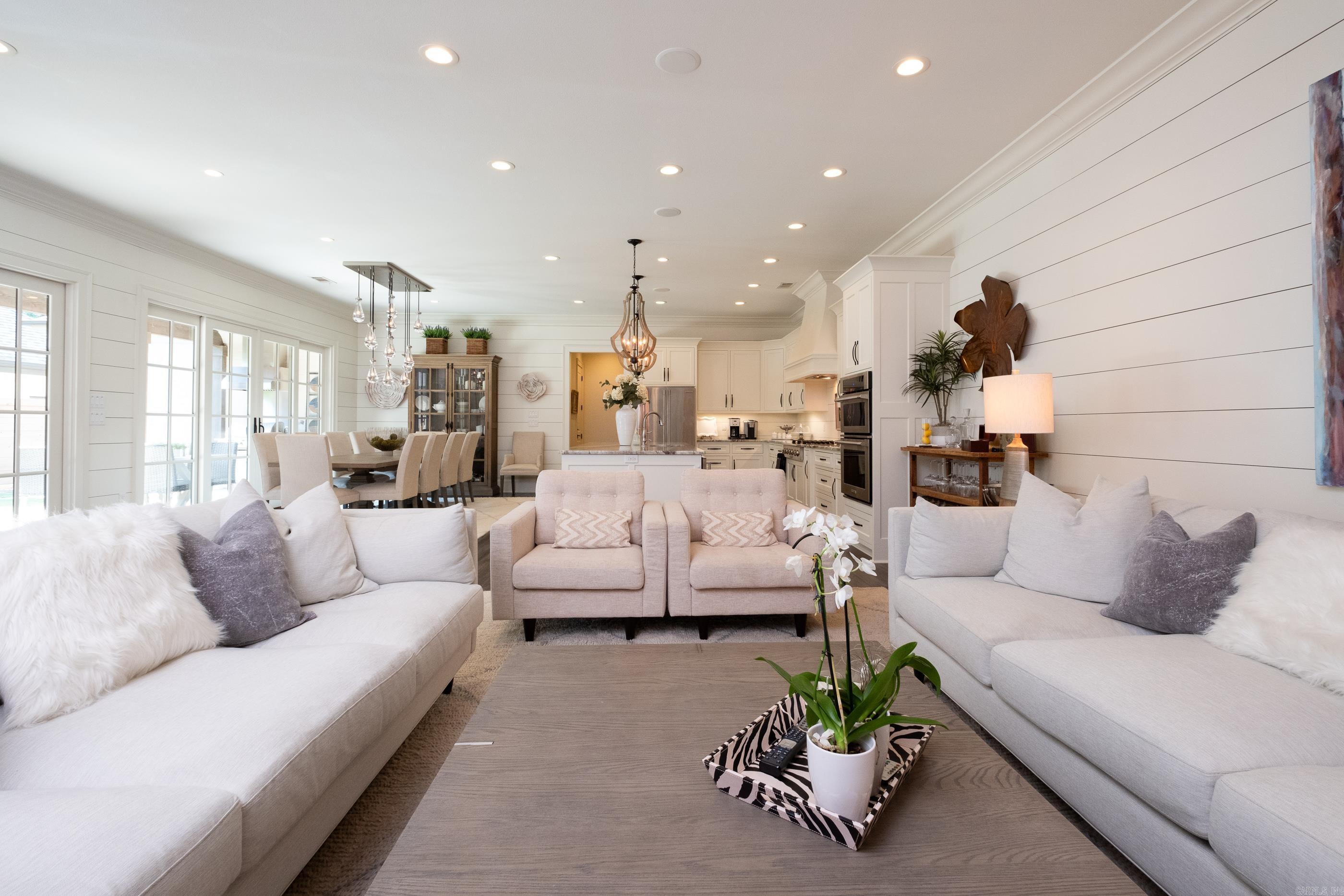 CHENAL VALLEY HALLEN COURT - Residential