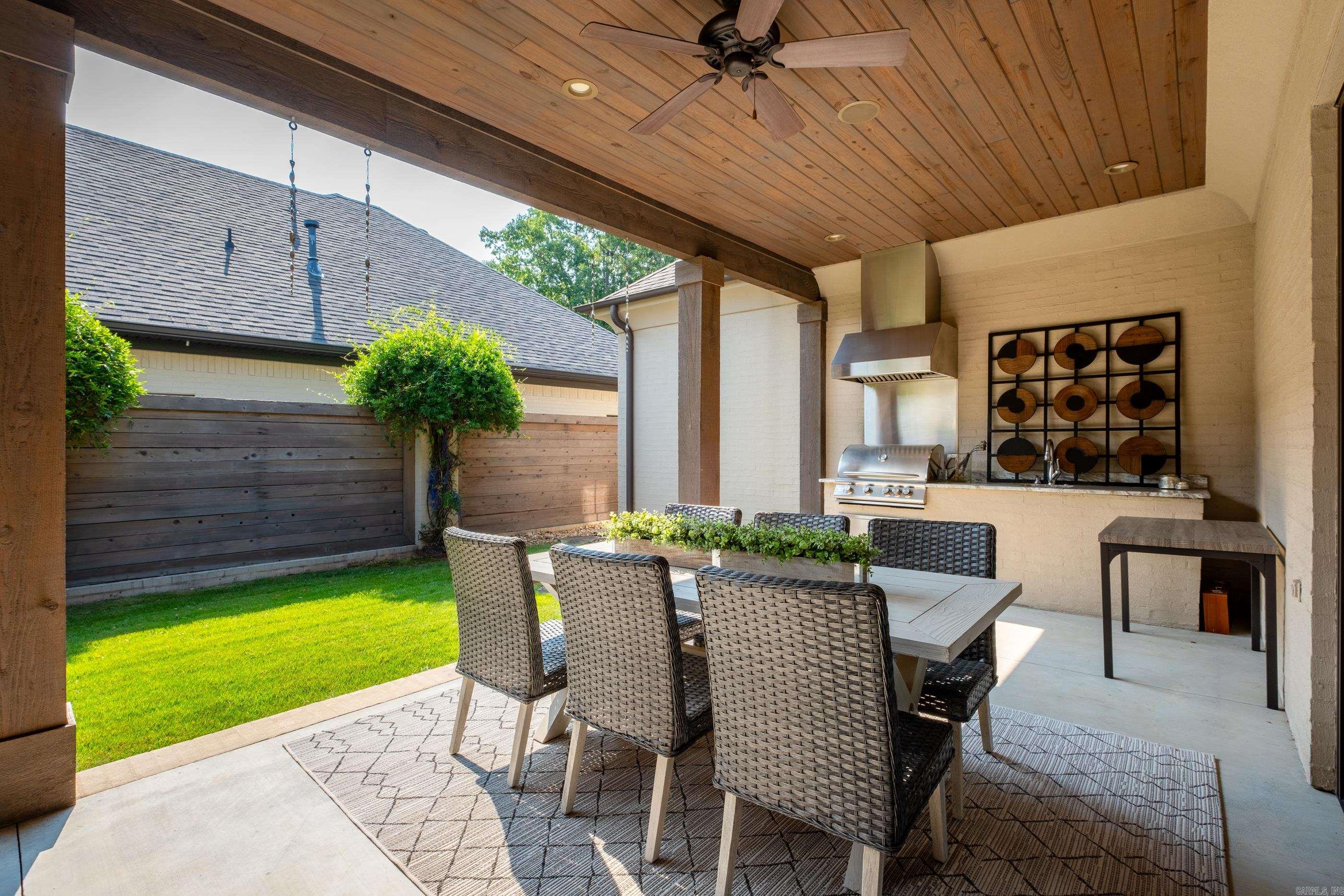 CHENAL VALLEY HALLEN COURT - Residential