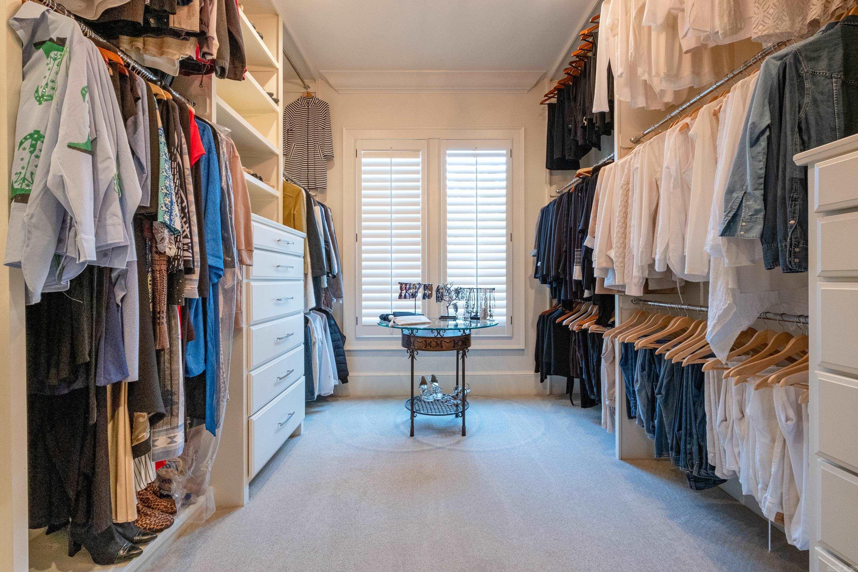 CHENAL VALLEY HALLEN COURT - Residential