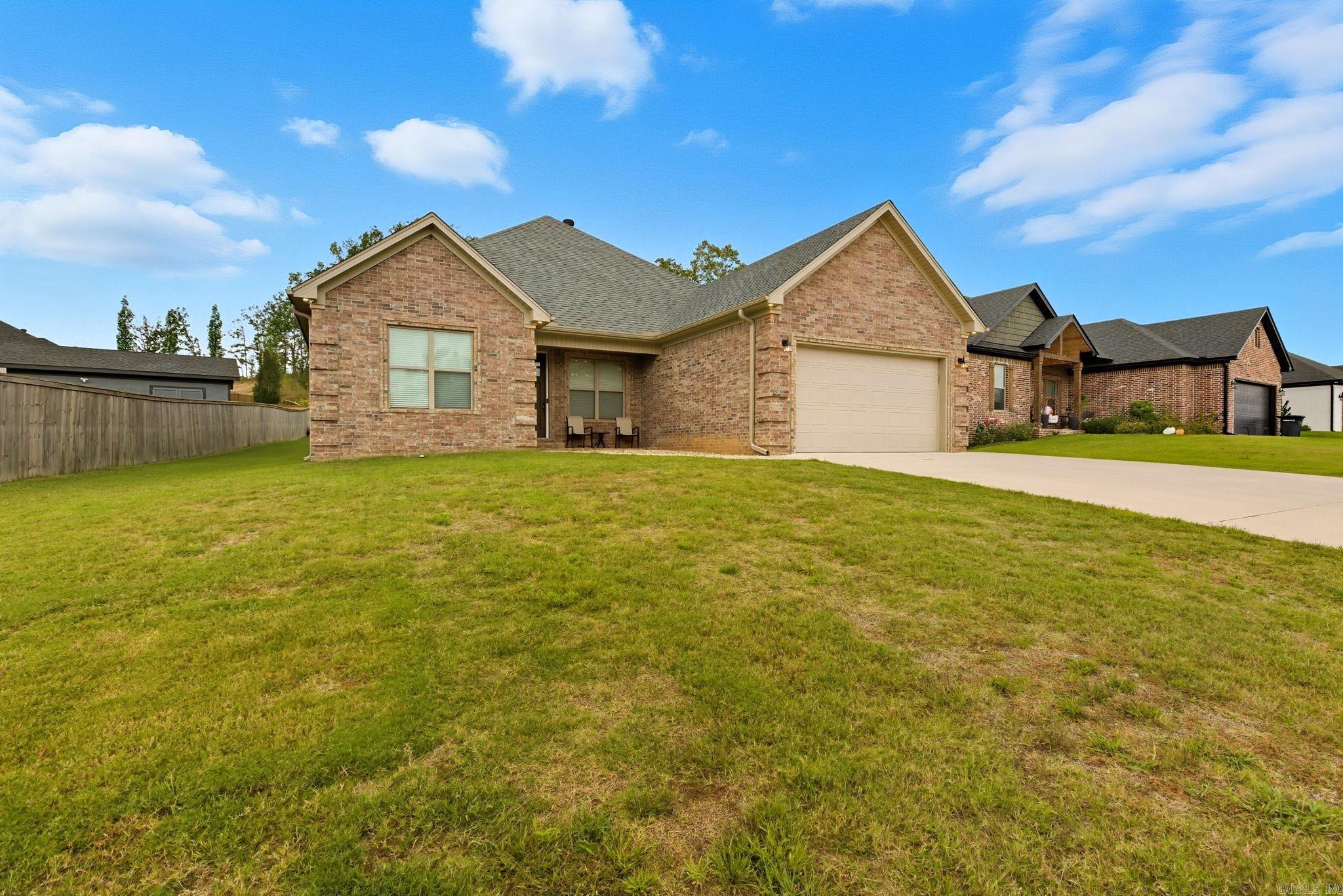 MILLERS GLENN - Residential