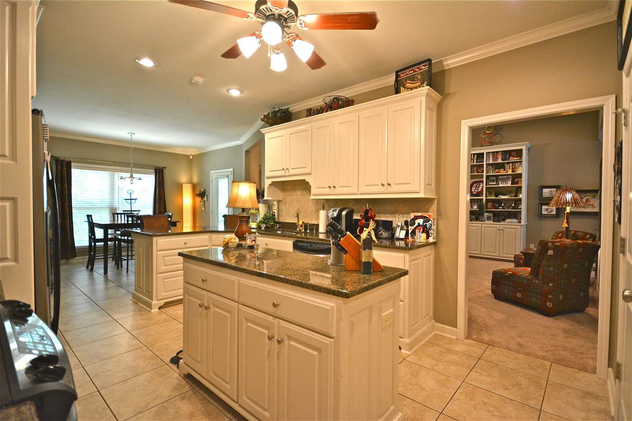 THE VILLAGES OF WELLINGTON - Residential