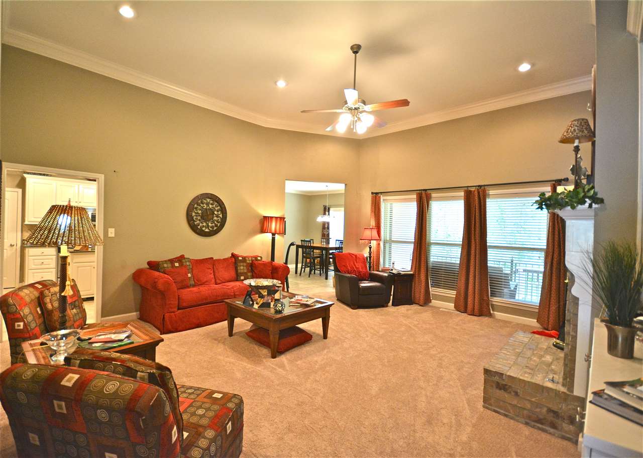 THE VILLAGES OF WELLINGTON - Residential