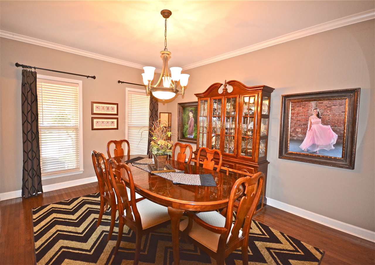 THE VILLAGES OF WELLINGTON - Residential