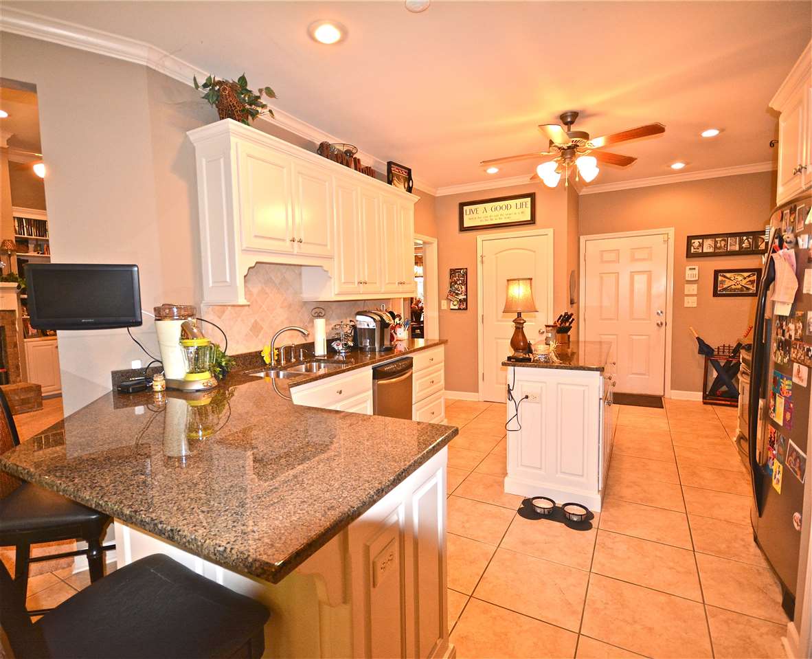 THE VILLAGES OF WELLINGTON - Residential