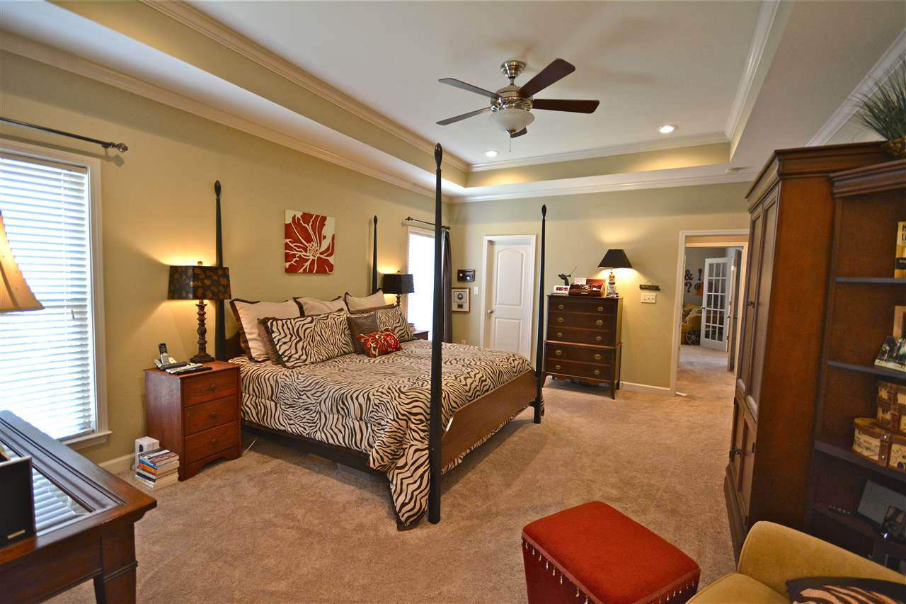 THE VILLAGES OF WELLINGTON - Residential