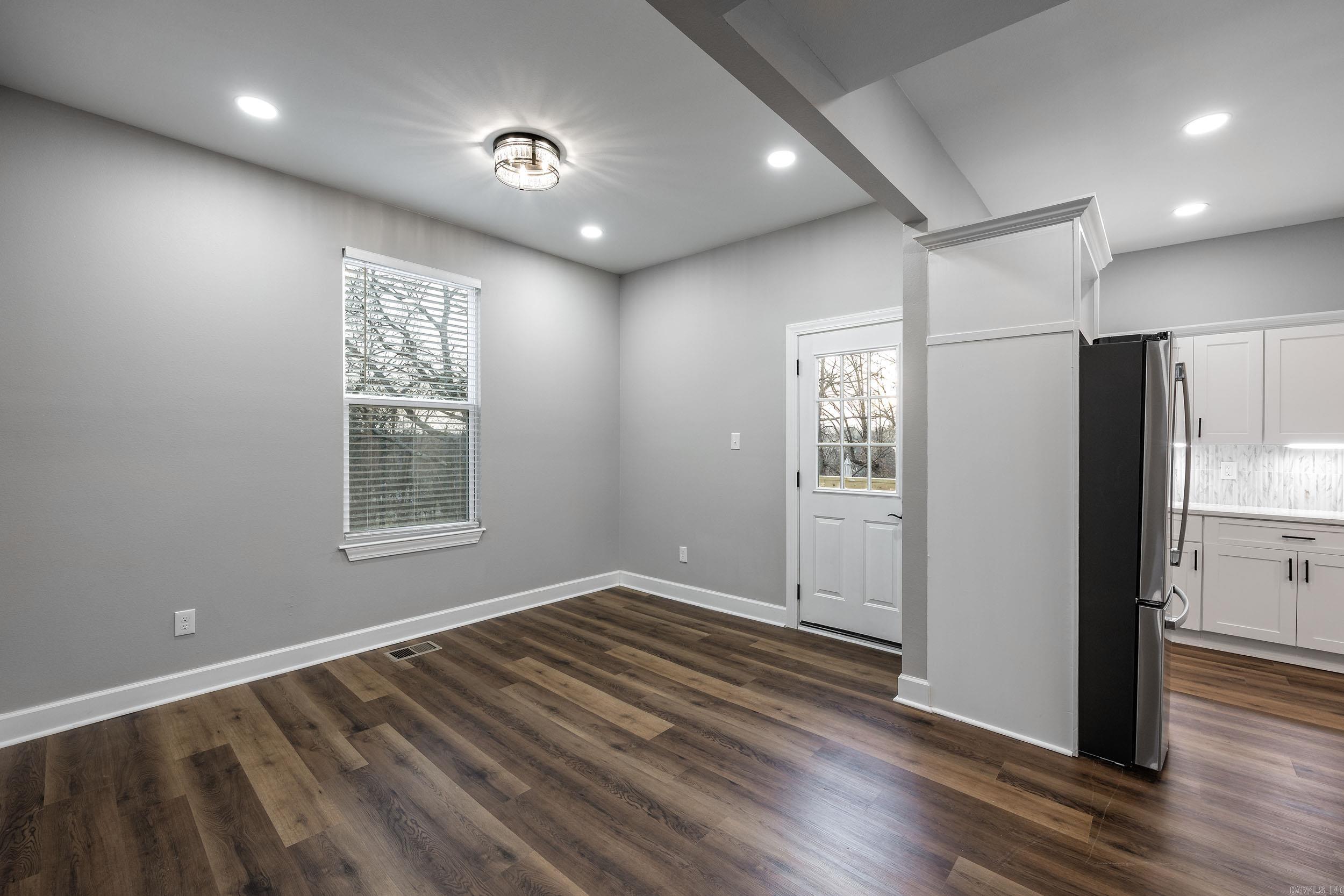 WORTHEN WAT - Residential