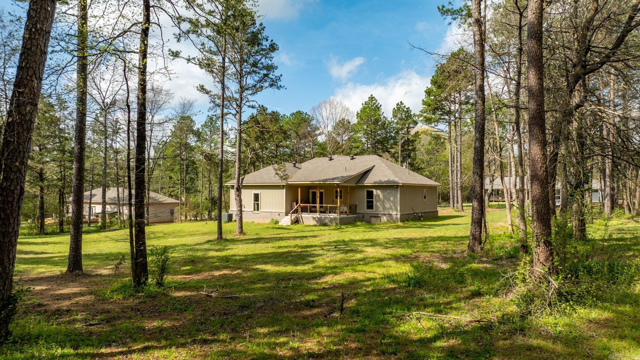 WOODED ACRES - Residential