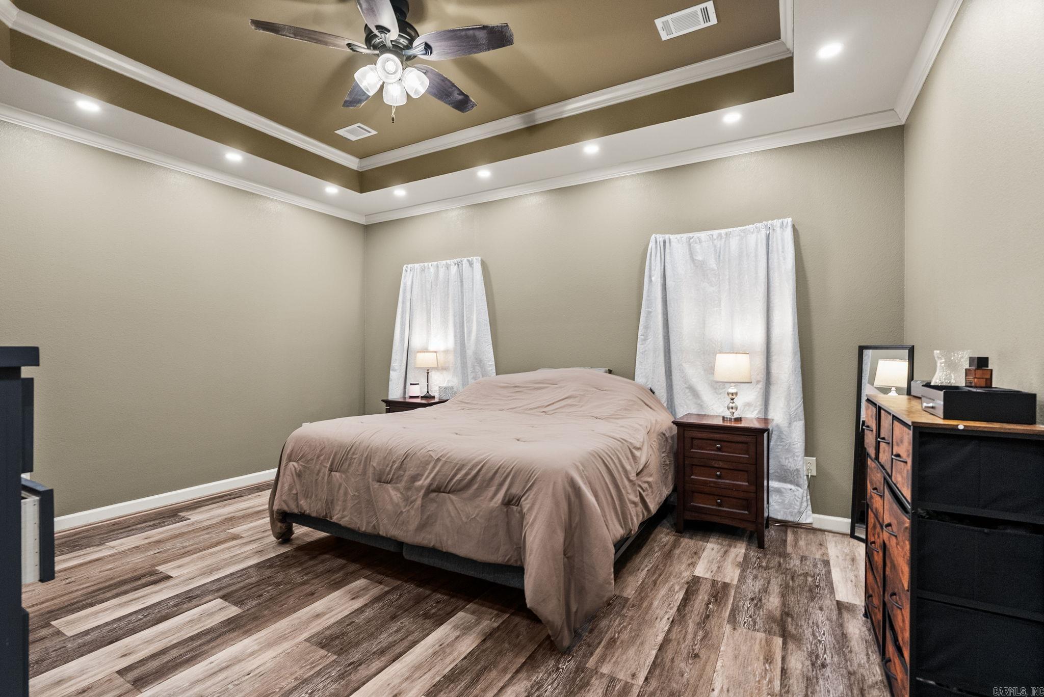 WOODED ACRES - Residential