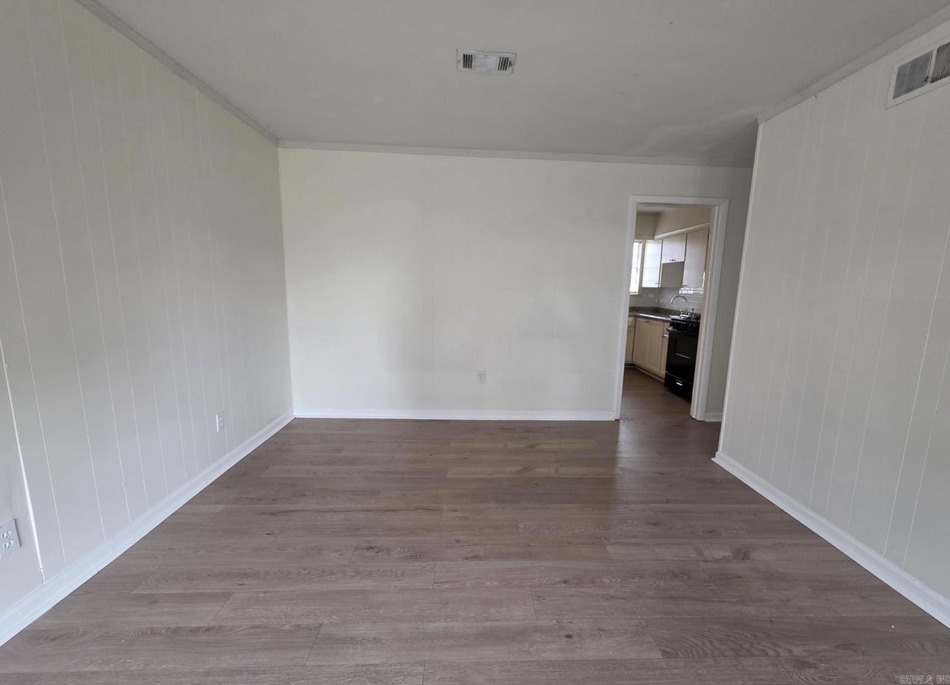 MEADOW PARK - Residential