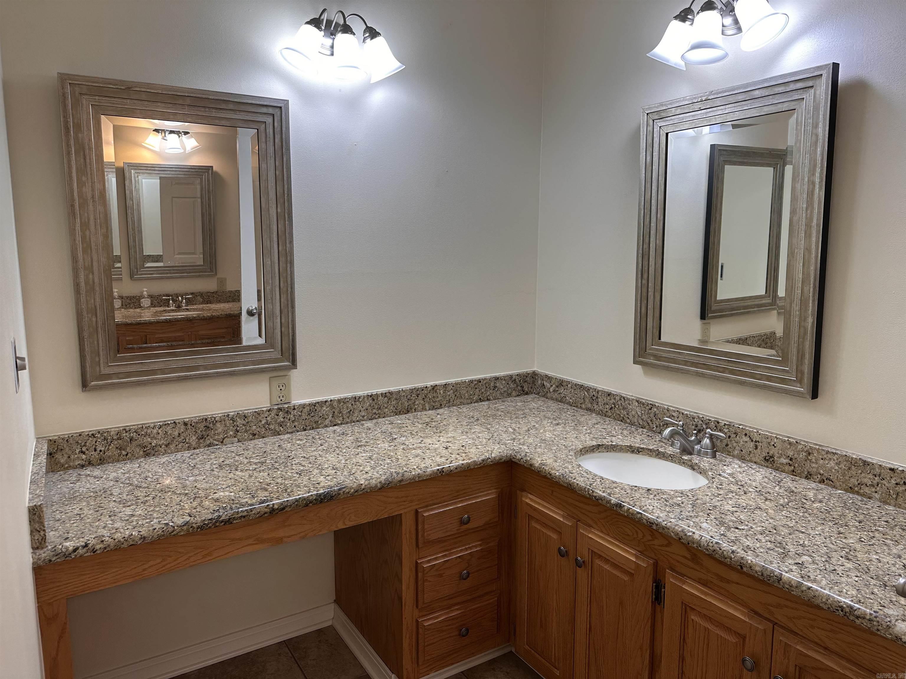 FOREST PLACE - Residential