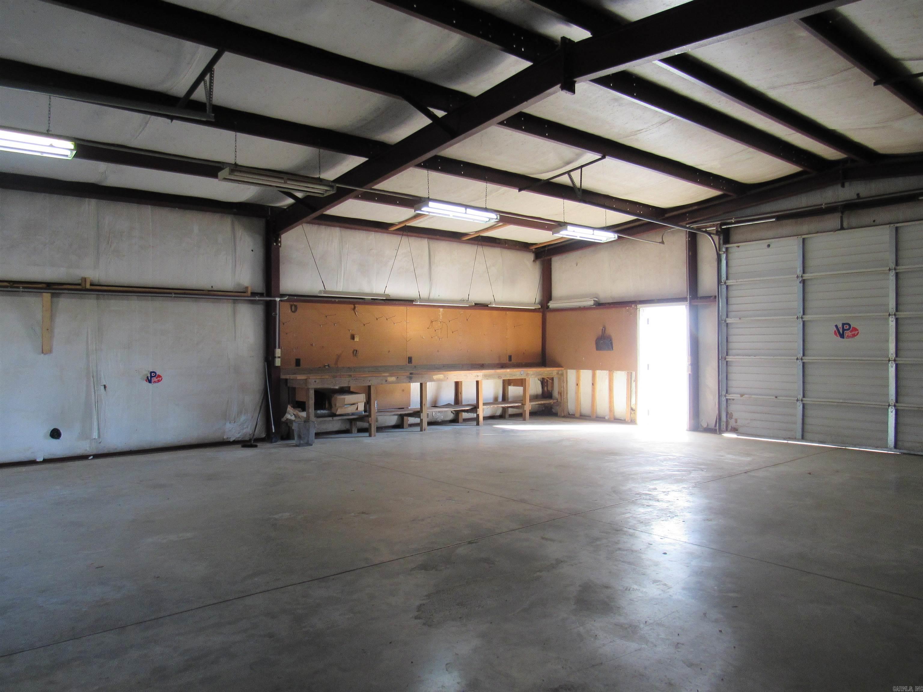 Metes & Bounds - Residential Lease