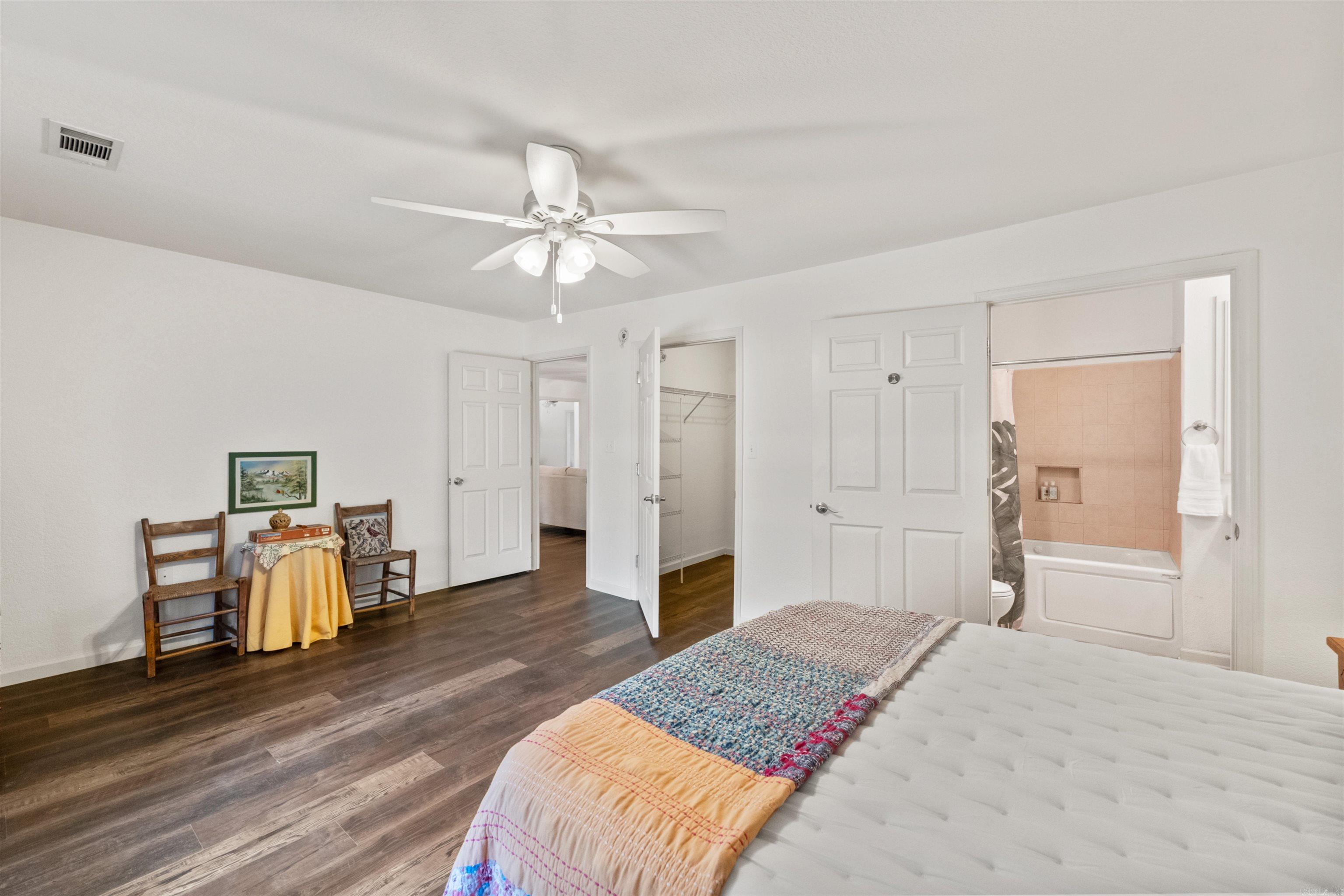 SILVER OAKS - Residential