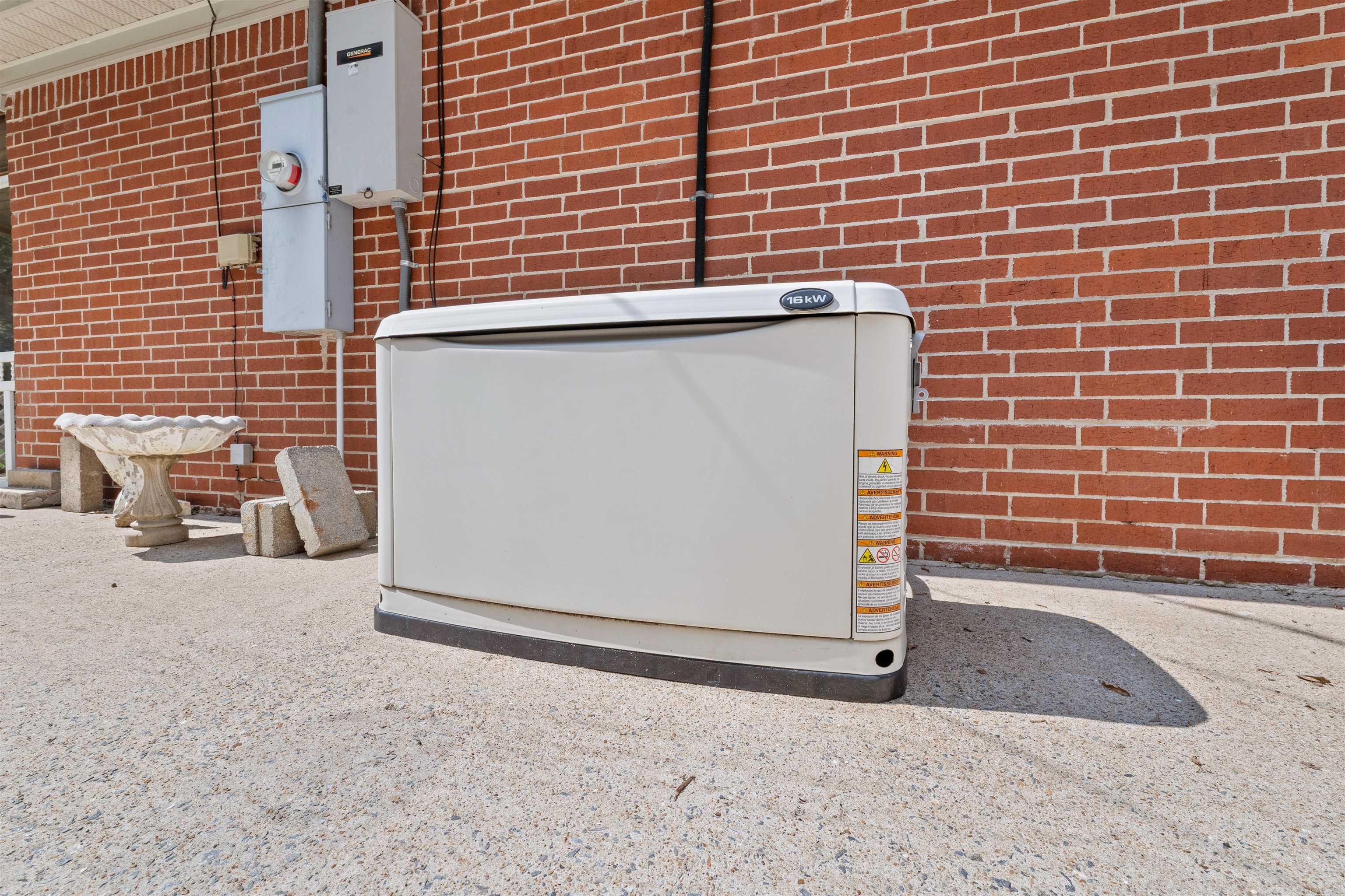 SILVER OAKS - Residential