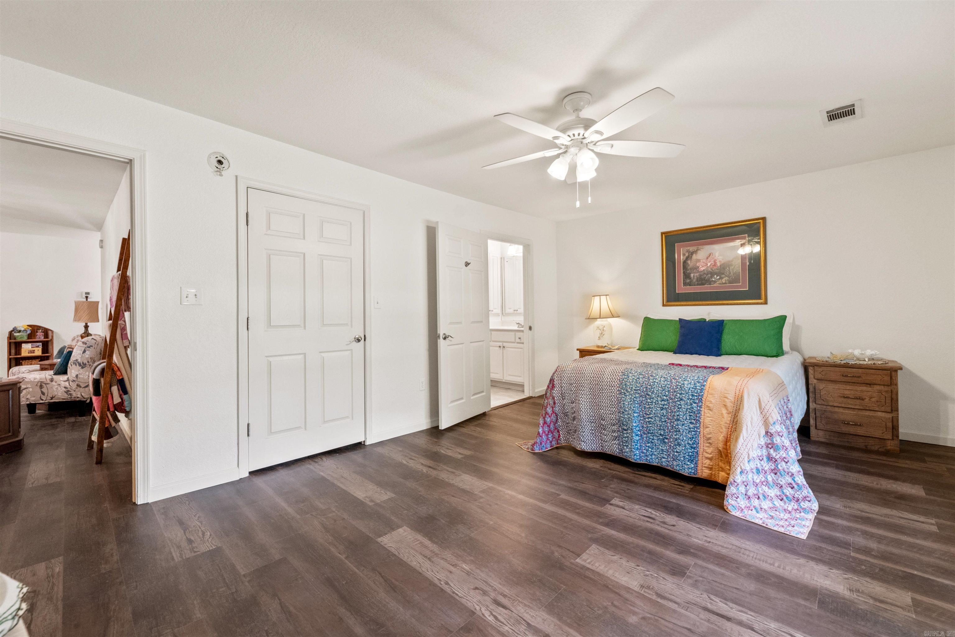 SILVER OAKS - Residential