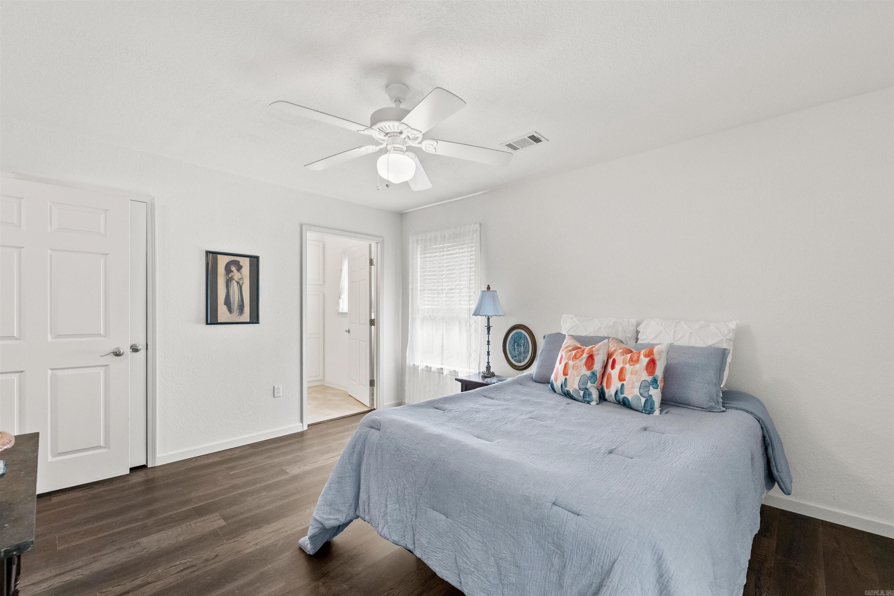 SILVER OAKS - Residential