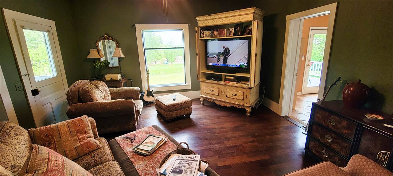 Lake View - Residential