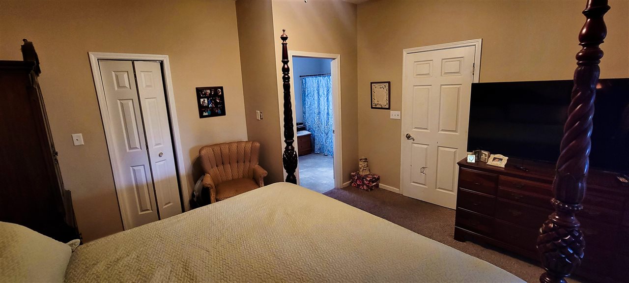 Lake View - Residential