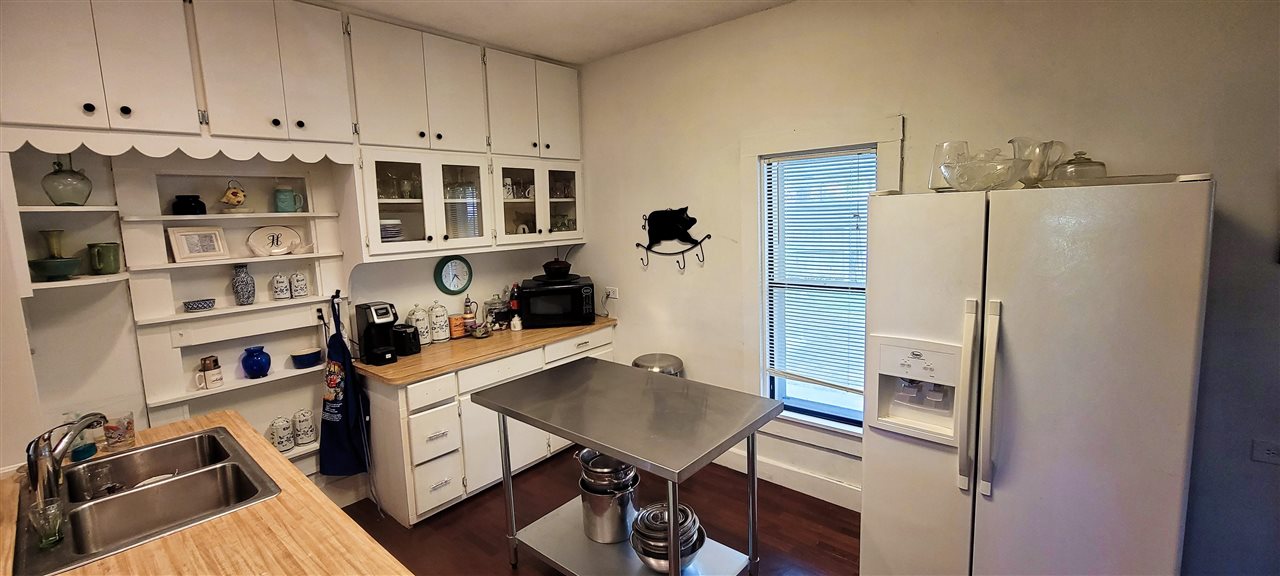 Lake View - Residential