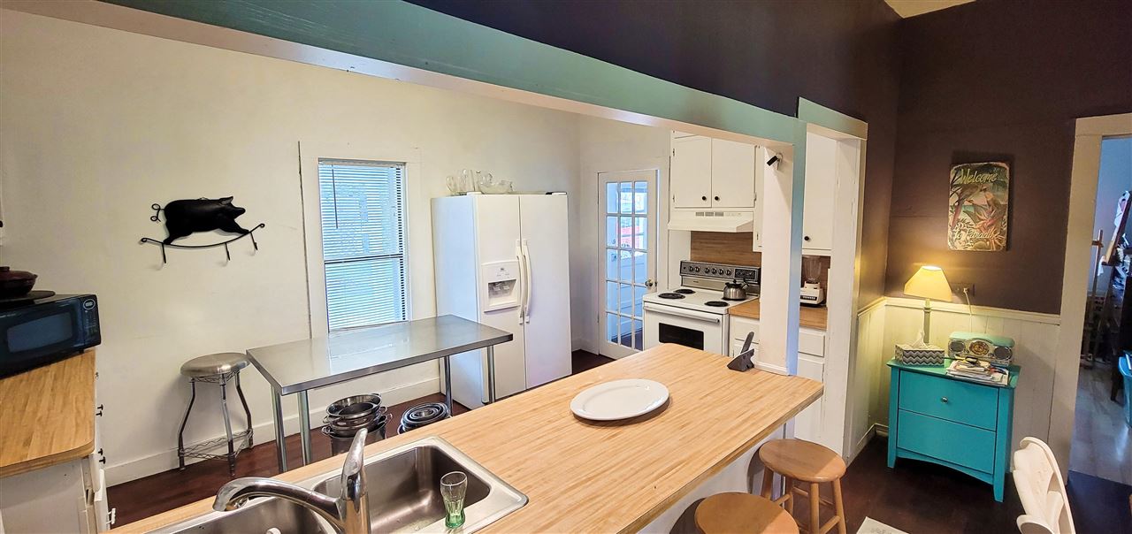 Lake View - Residential