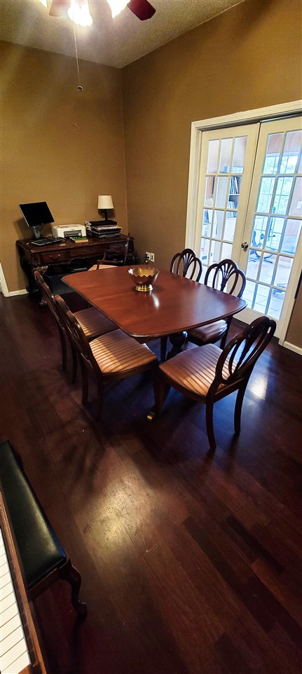 Lake View - Residential