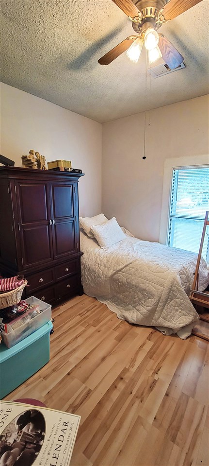 Lake View - Residential