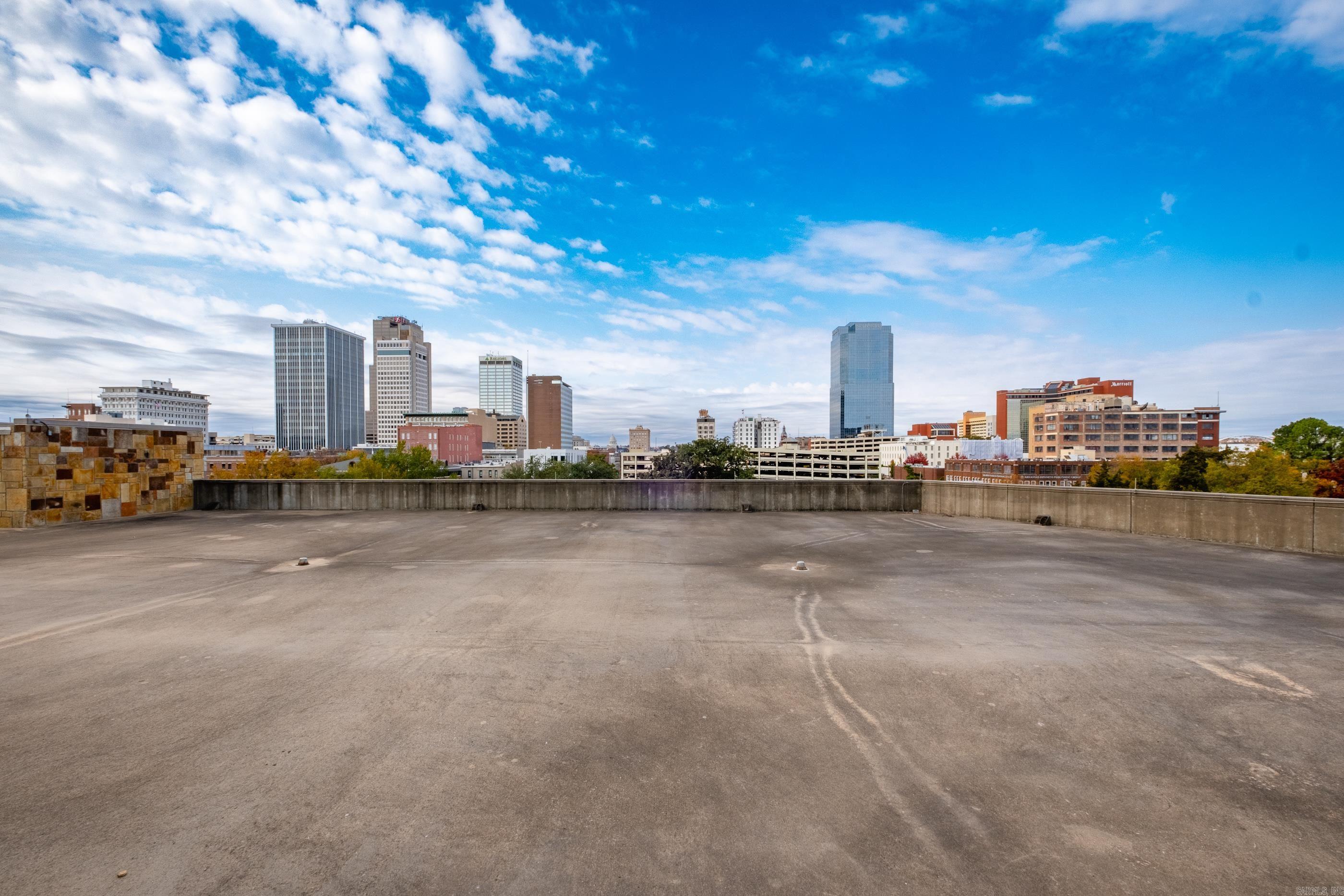 300 THIRD HPR - Residential