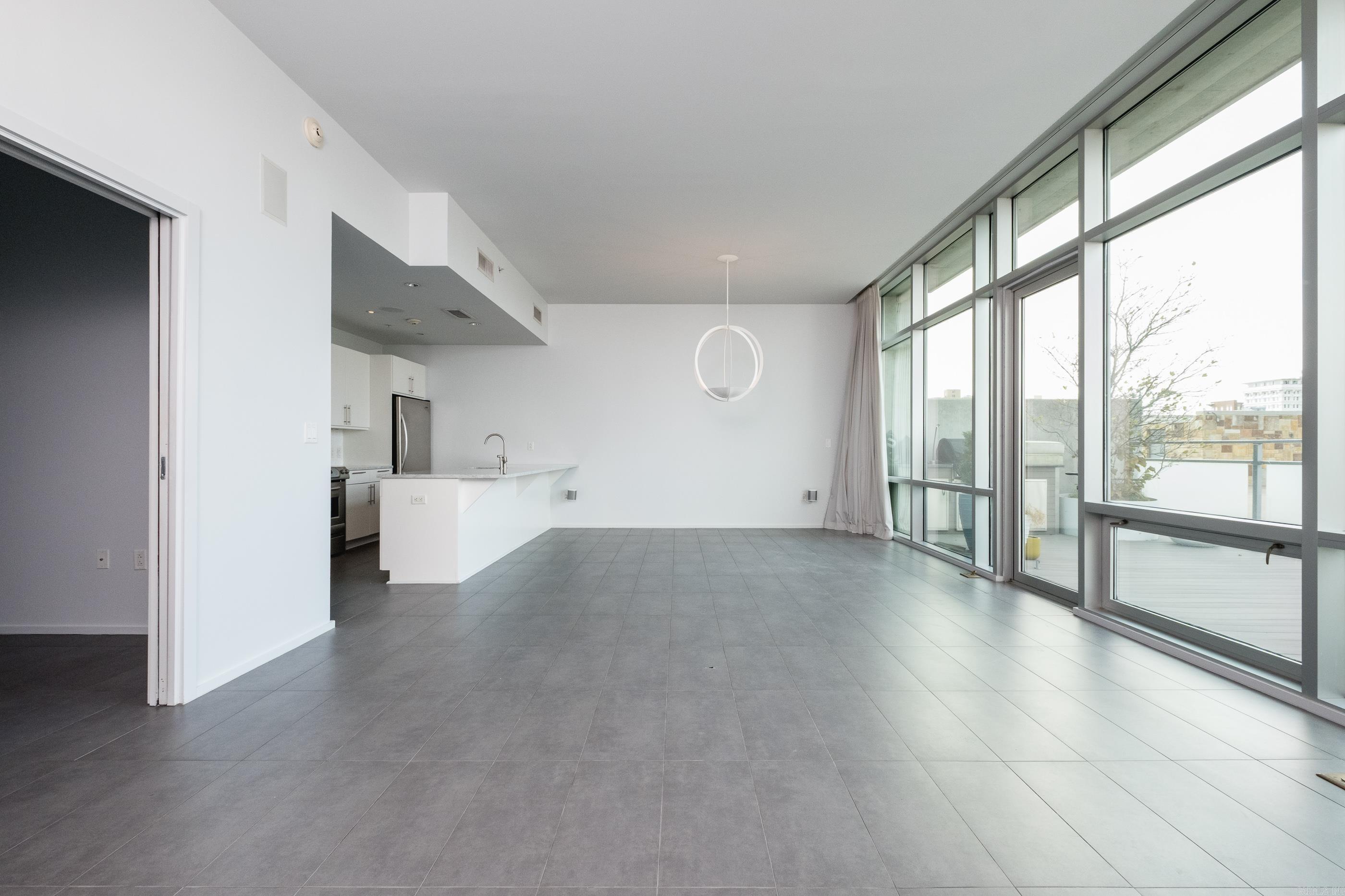 300 THIRD HPR - Residential