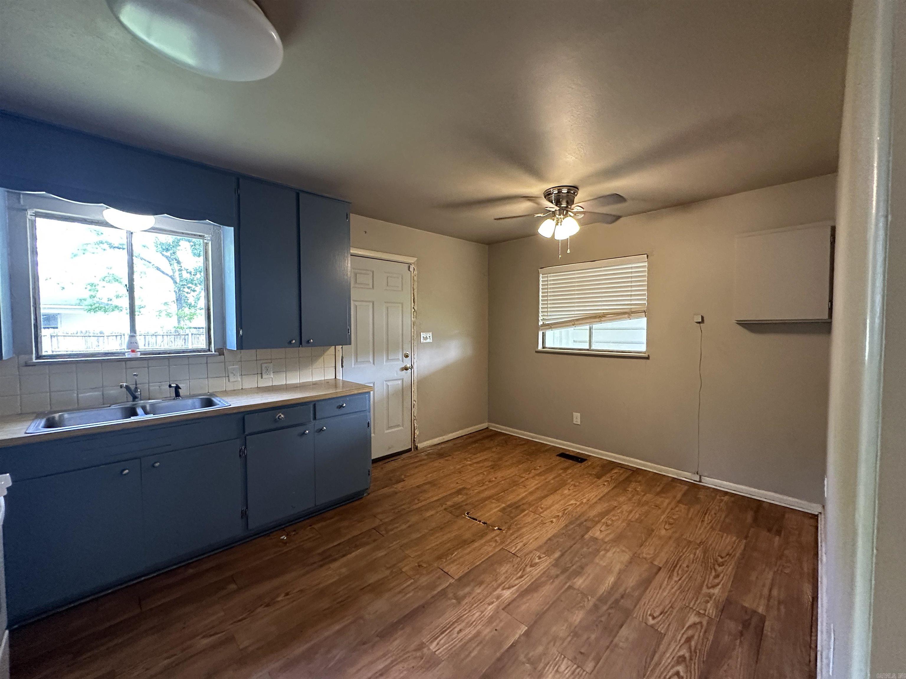 MEERS SUB OAKLAND HEIGHTS - Residential