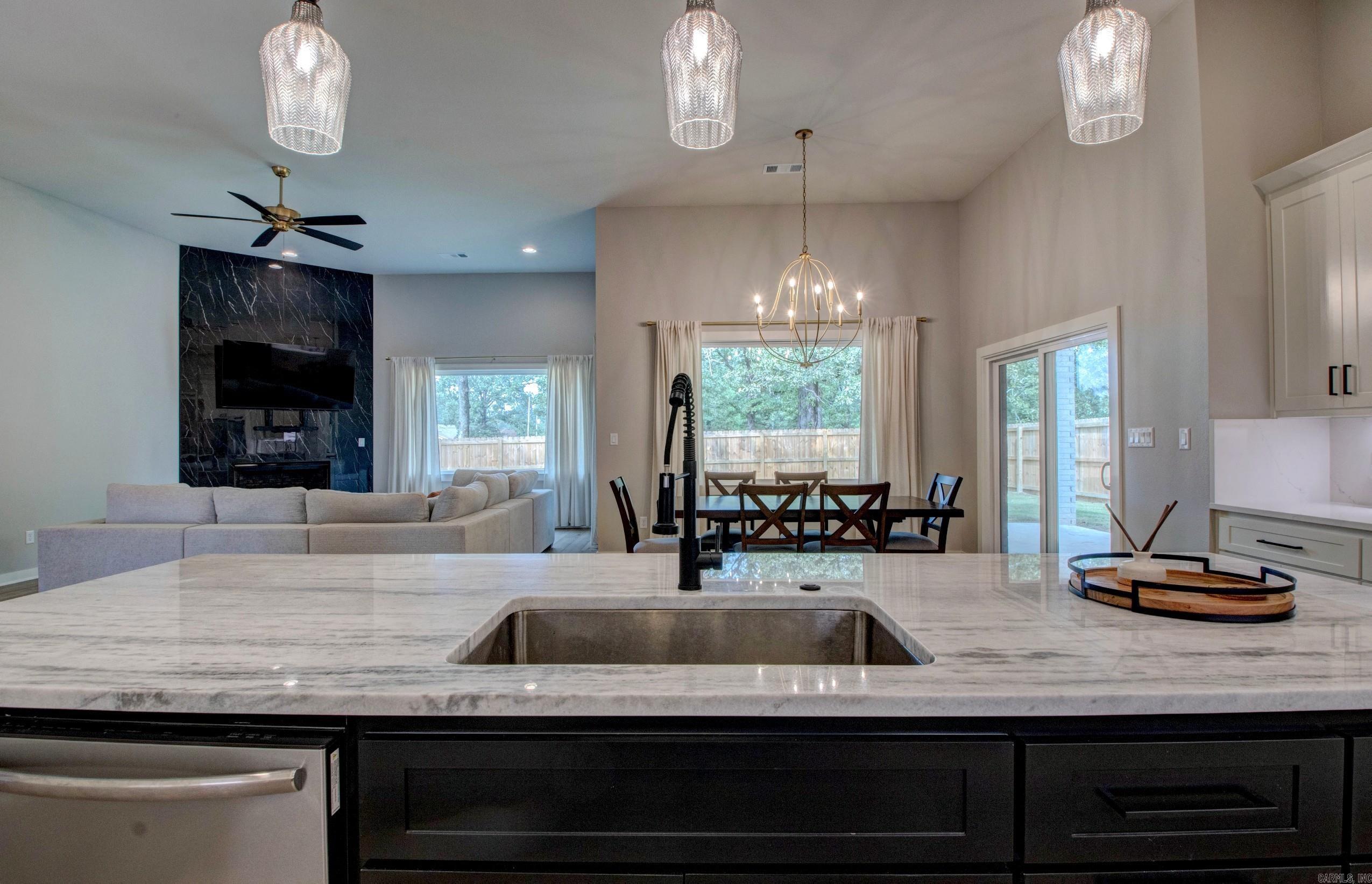 CORAL RIDGE - Residential