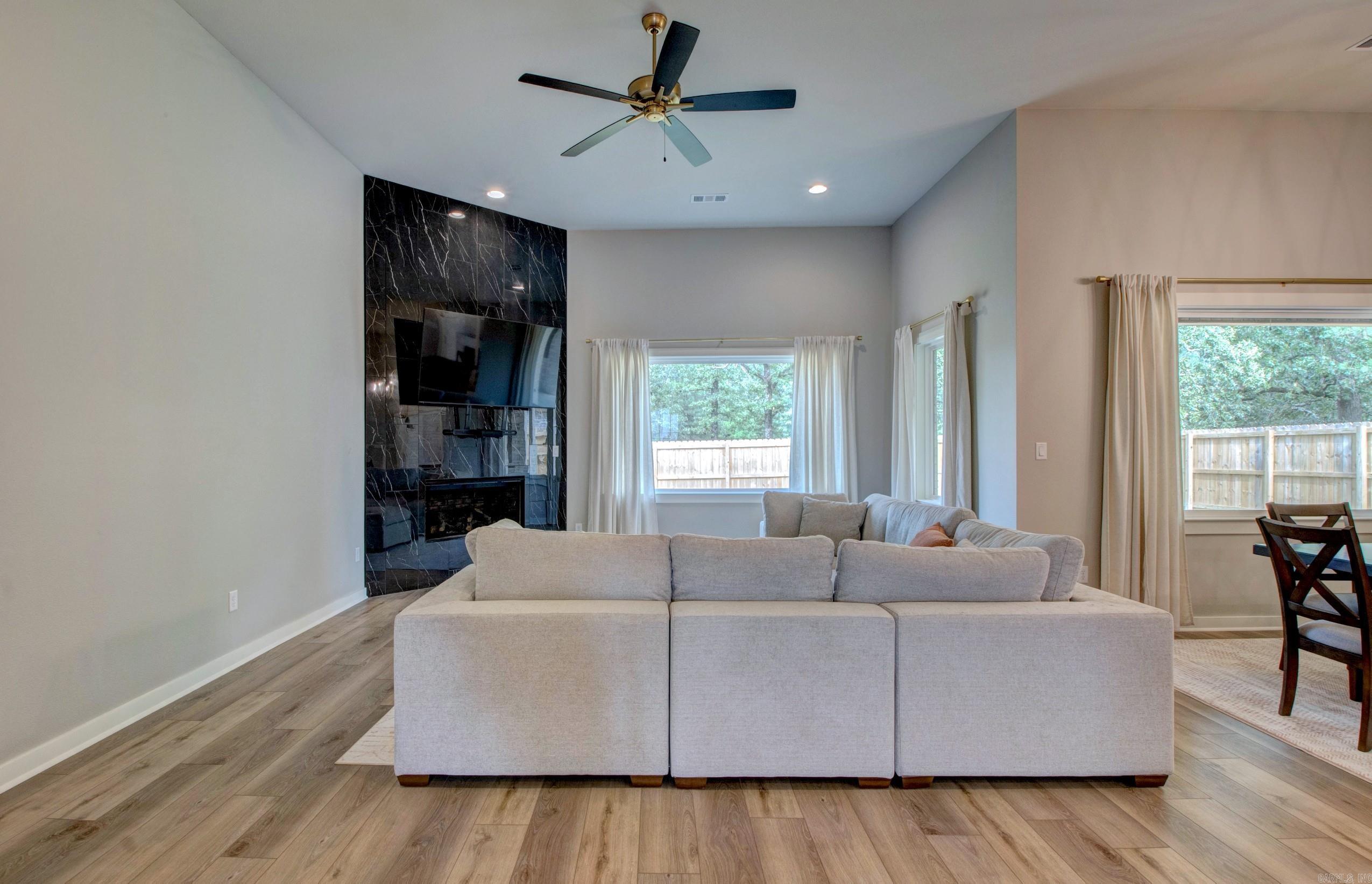 CORAL RIDGE - Residential