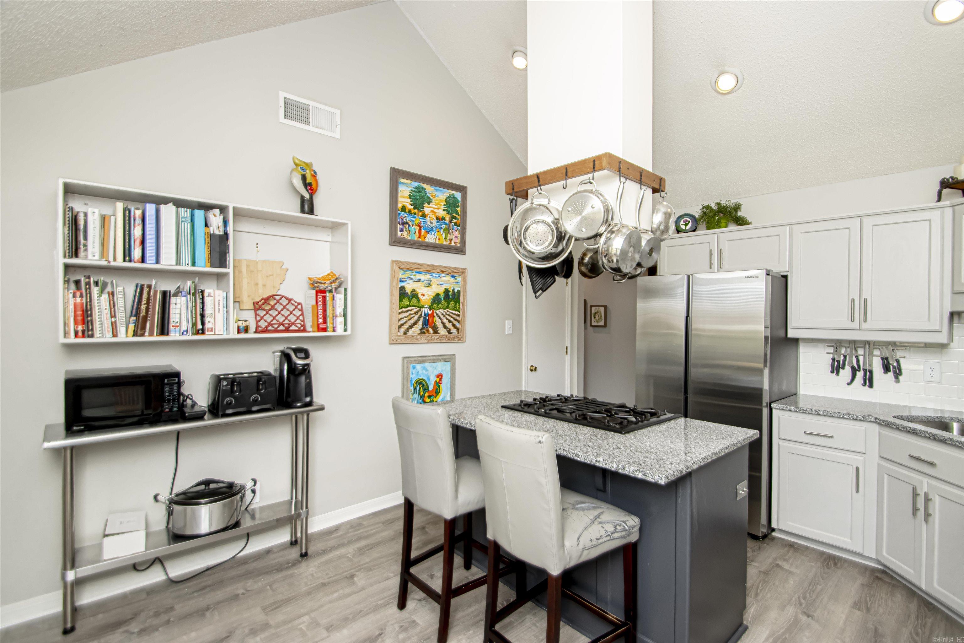 SUMMIT RIDGE ADDN - Residential