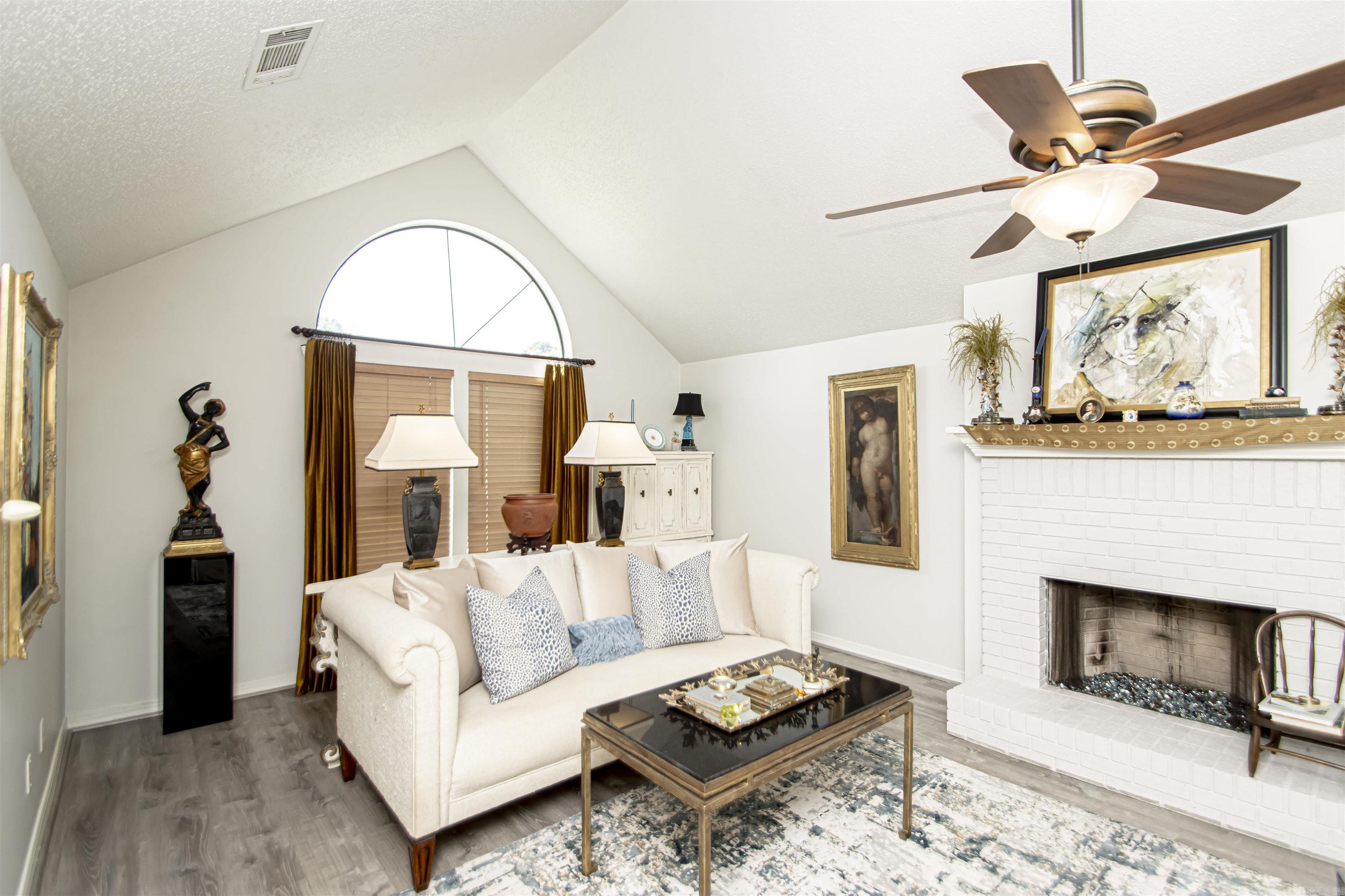 SUMMIT RIDGE ADDN - Residential