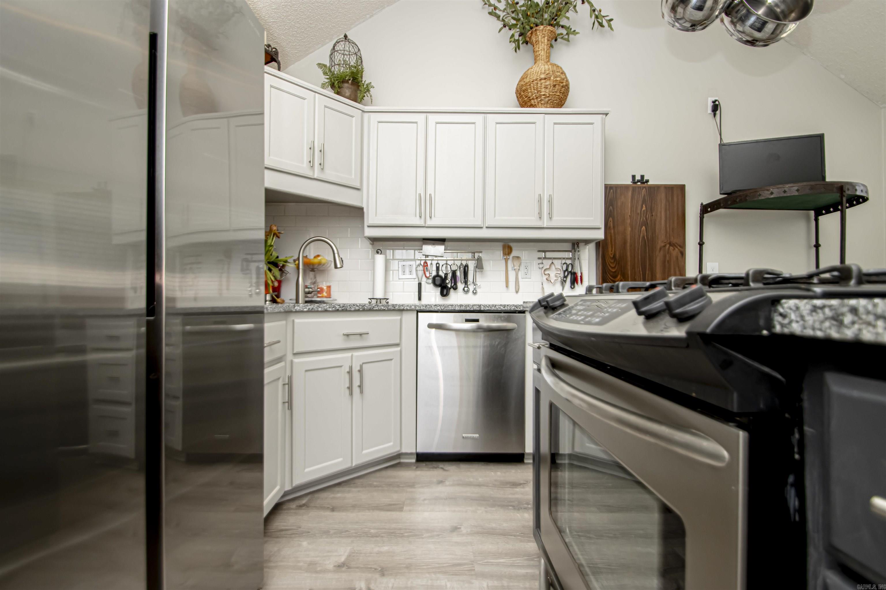 SUMMIT RIDGE ADDN - Residential