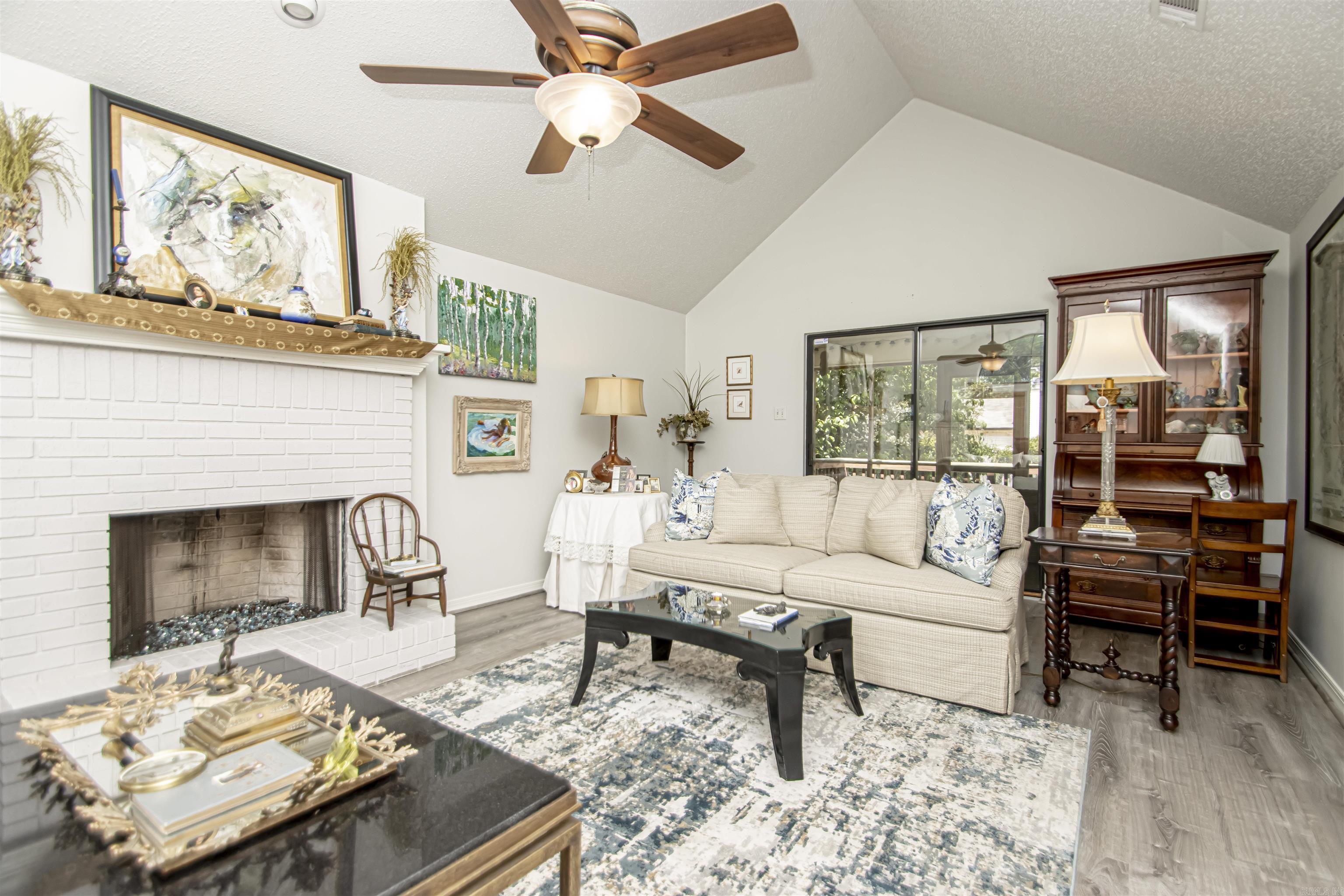 SUMMIT RIDGE ADDN - Residential