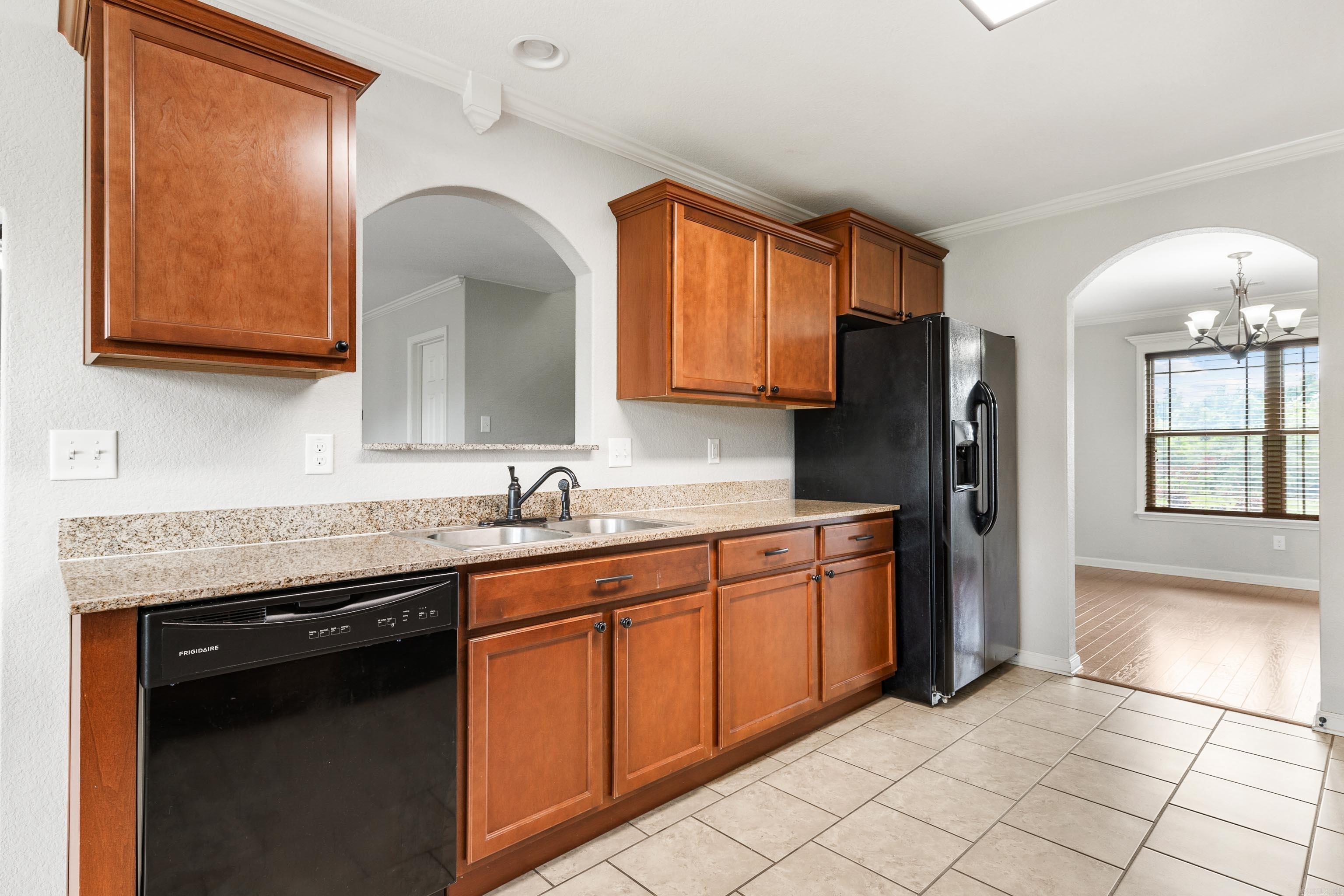 EMERALD MOUNTAIN - Residential