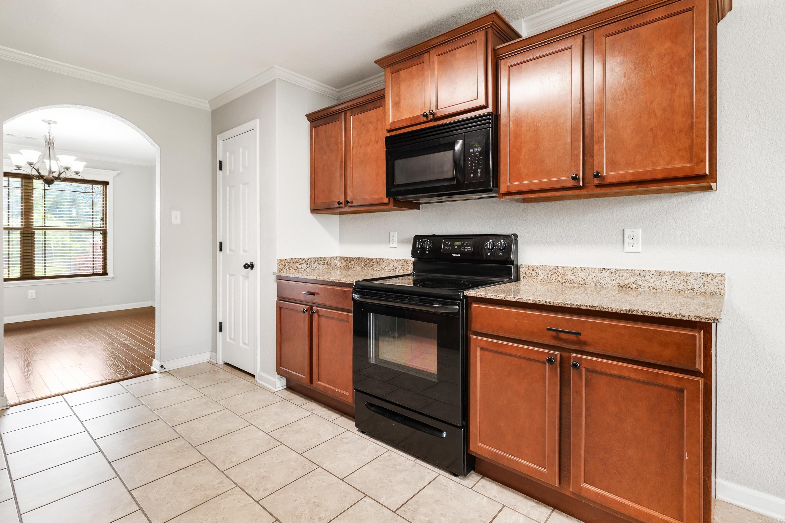 EMERALD MOUNTAIN - Residential