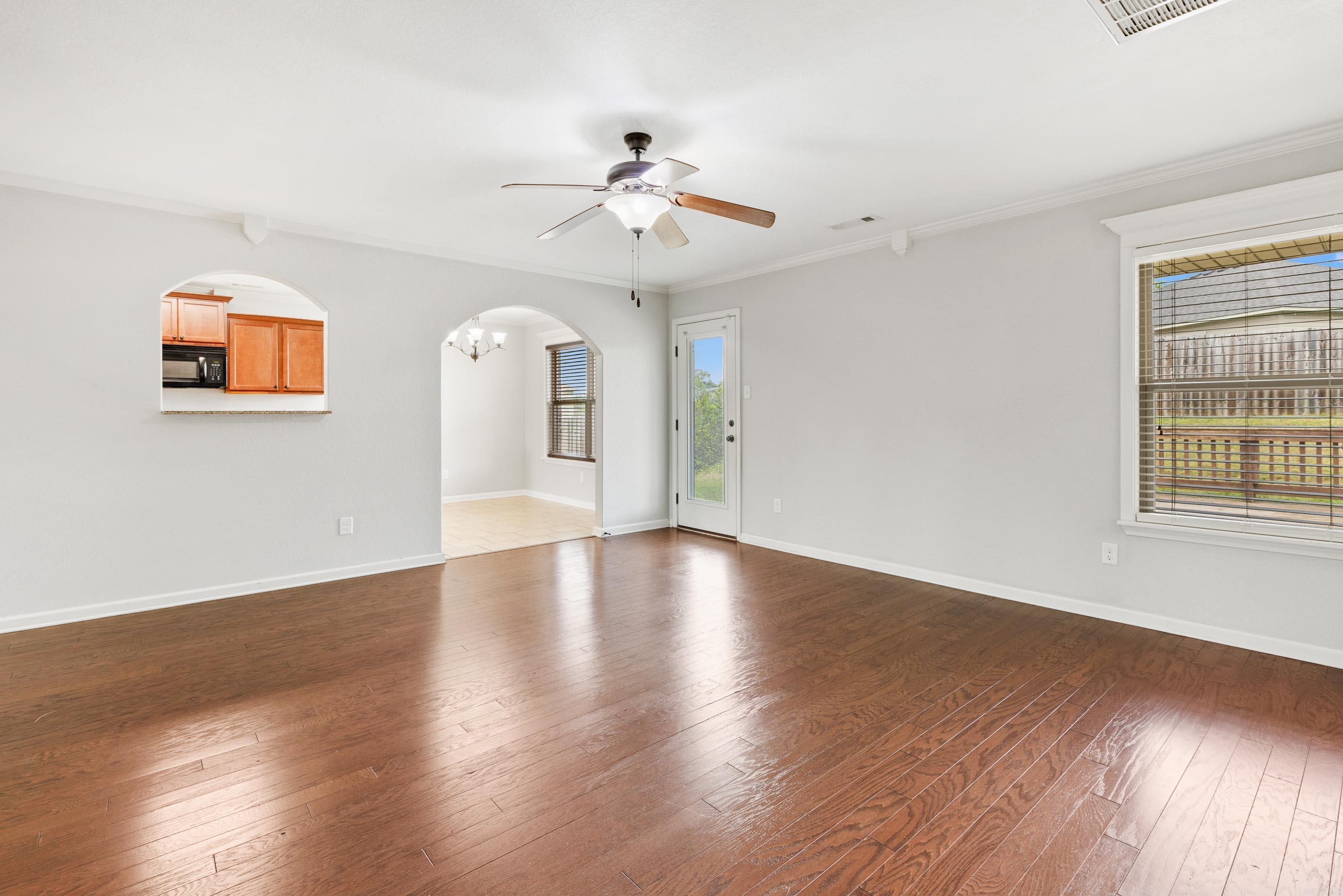 EMERALD MOUNTAIN - Residential