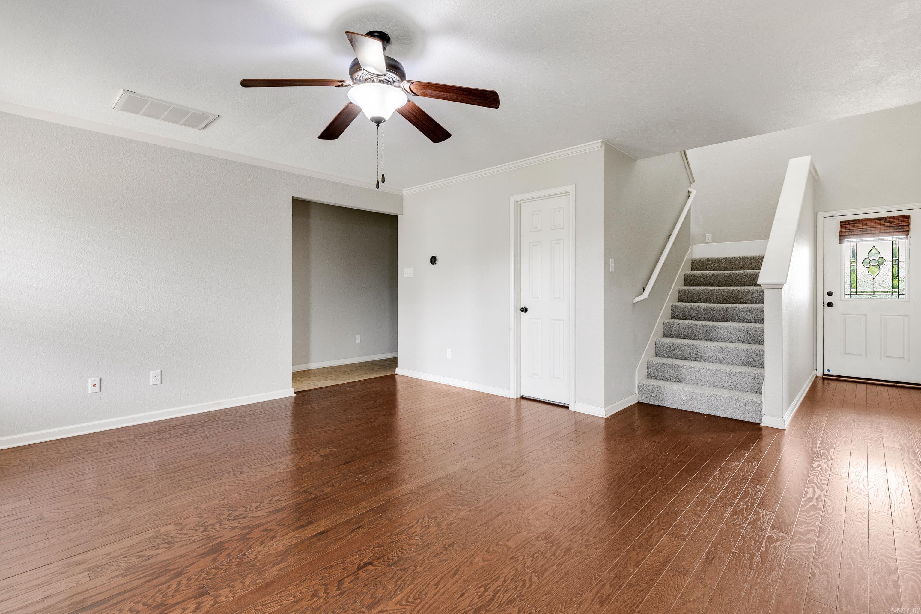 EMERALD MOUNTAIN - Residential