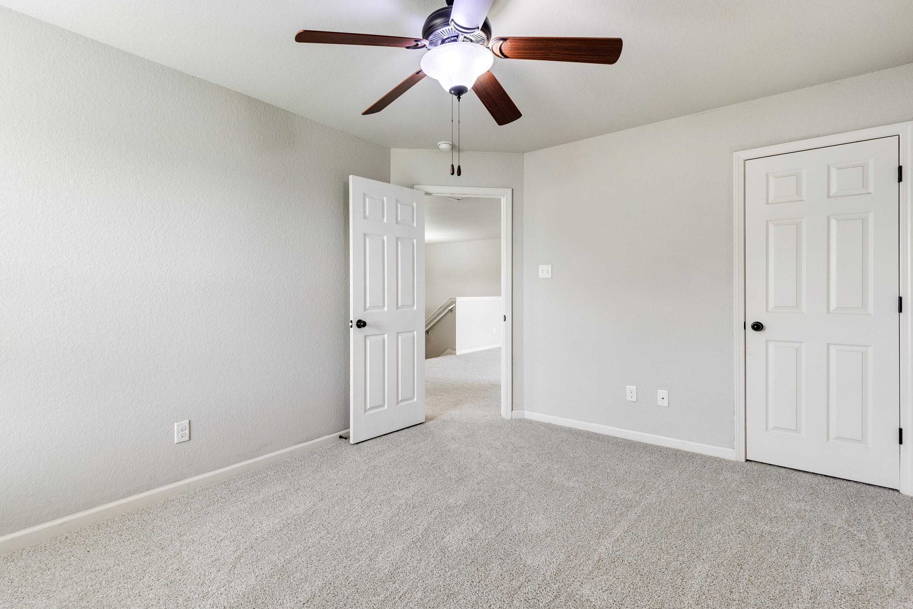 EMERALD MOUNTAIN - Residential