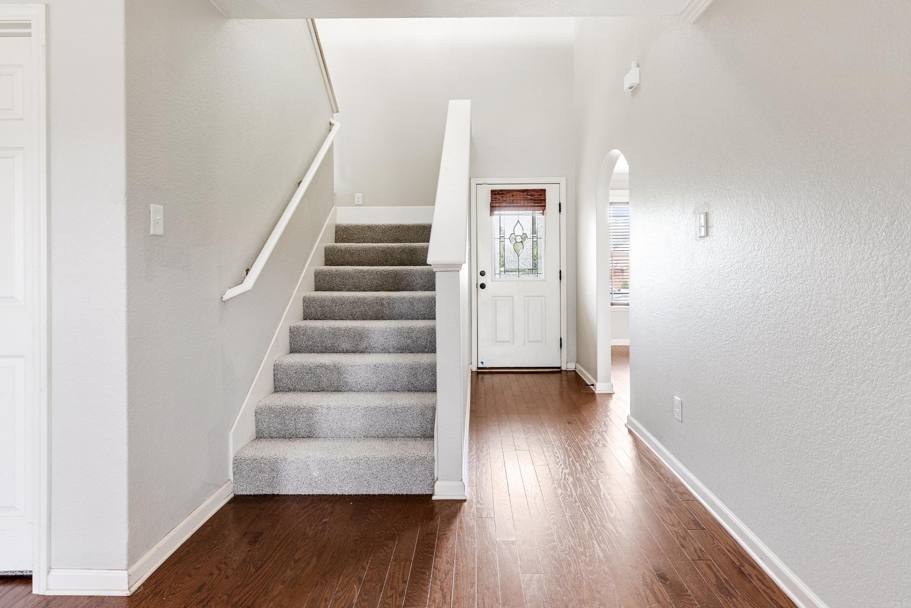 EMERALD MOUNTAIN - Residential